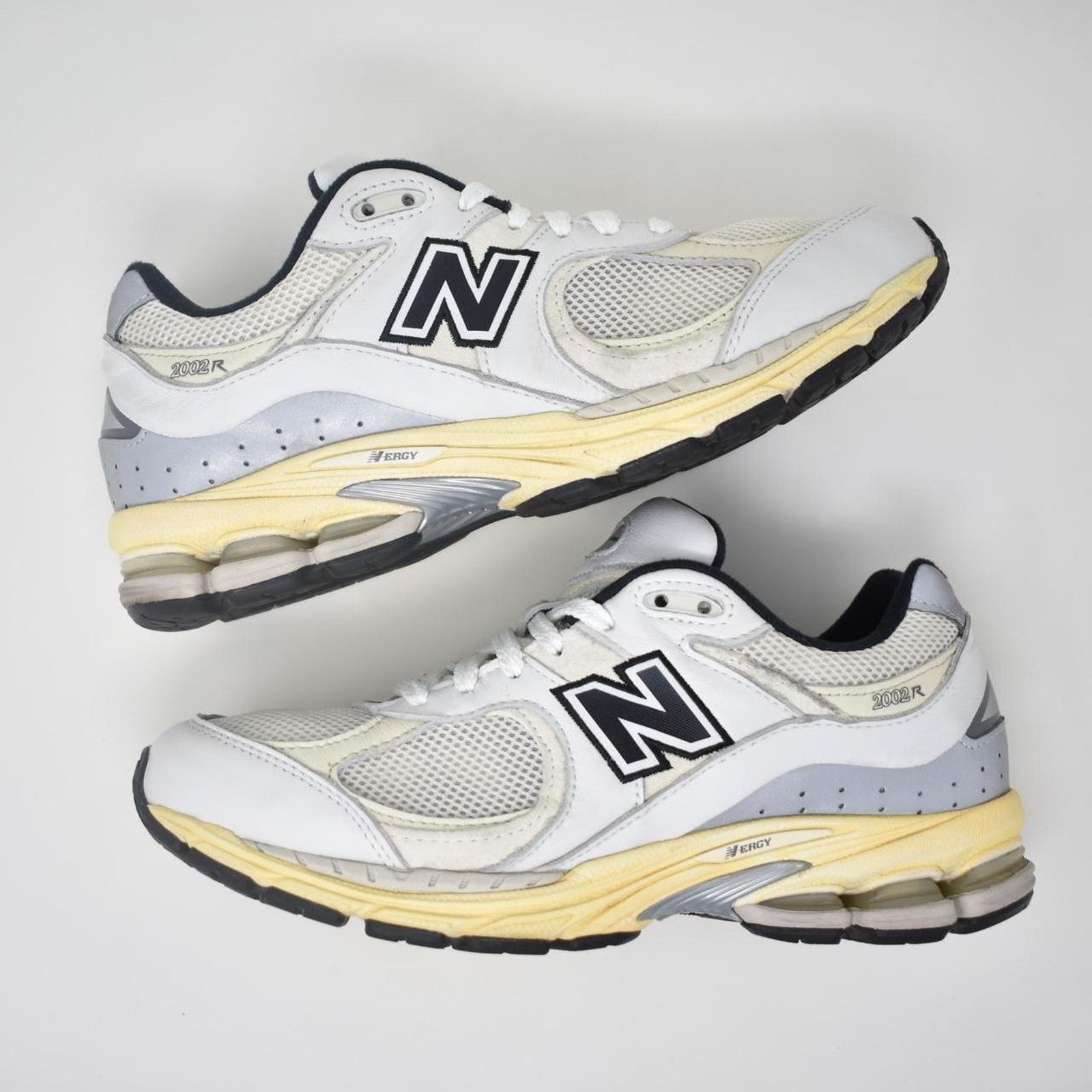 thisisneverthat 2000 New Balance 2002R thisisneverthat Size US 8.5 / EU 41-42 - 2 Thumbnail