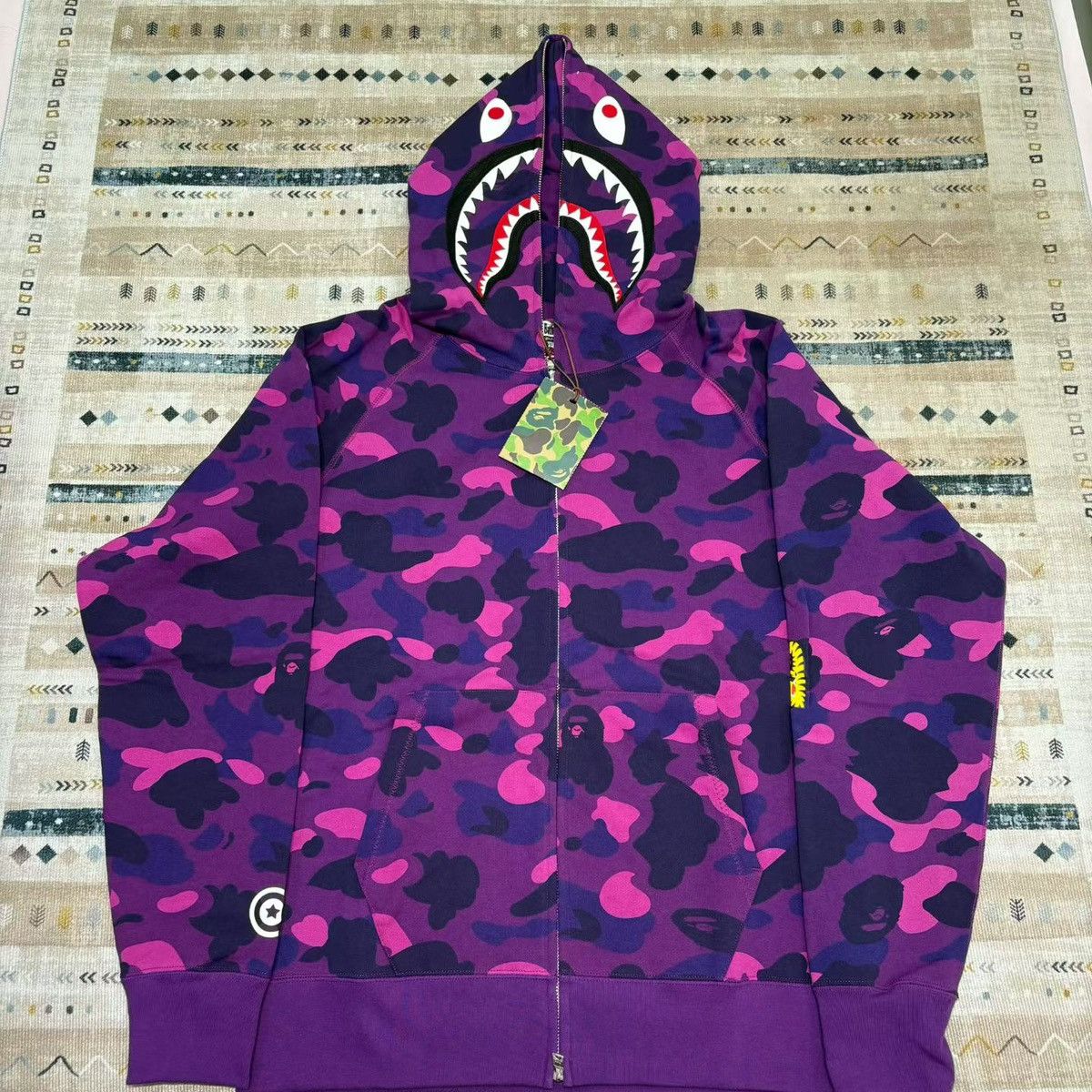 Bape COLOR CAMO SHARK FULL ZIP HOODIE Size US L / EU 52-54 / 3 - 1 Thumbnail