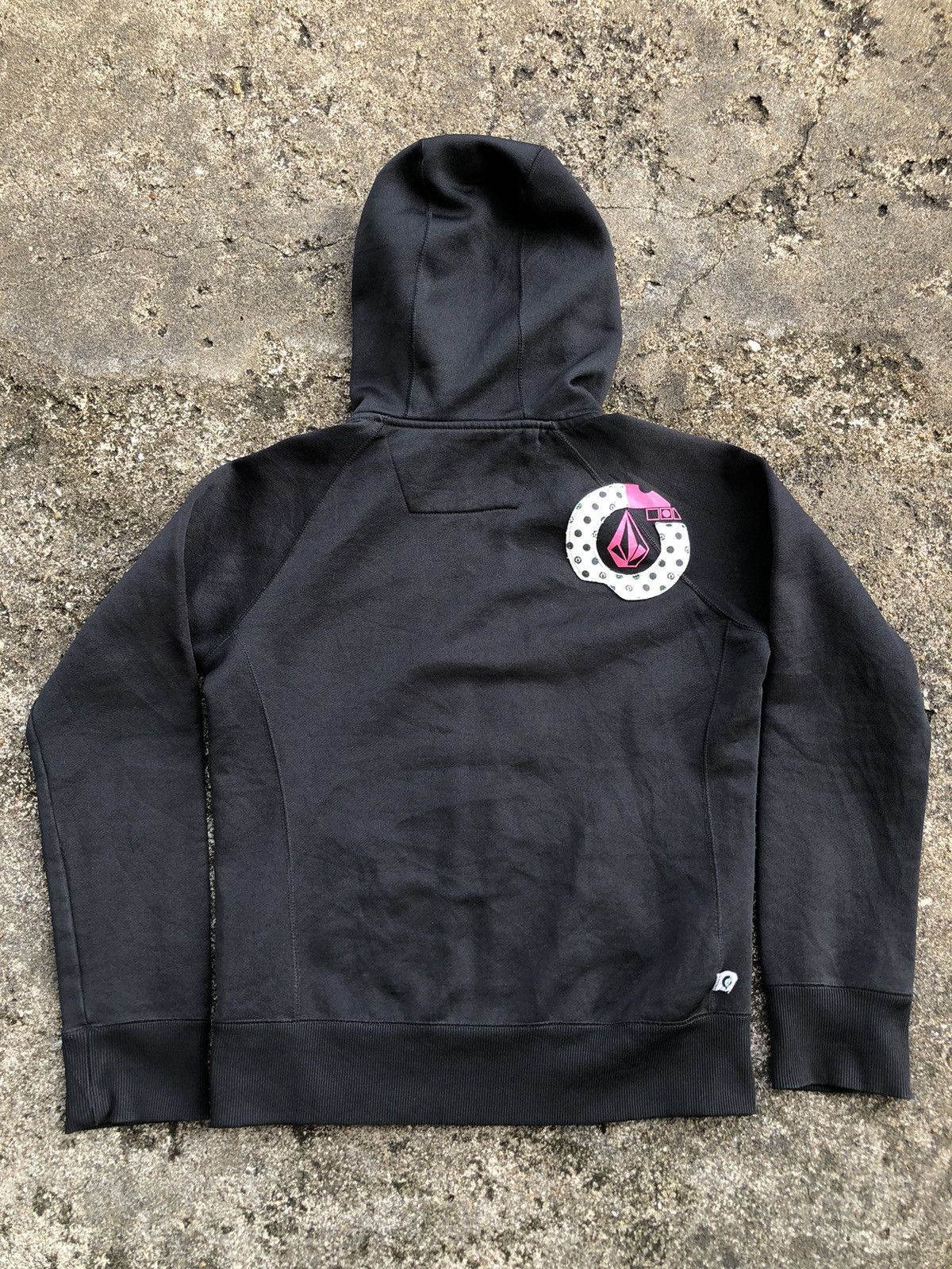 Volcom Vintage Volcom Hoodie Patchwork Logo V Line Science OSFA Size ONE SIZE - 4 Thumbnail