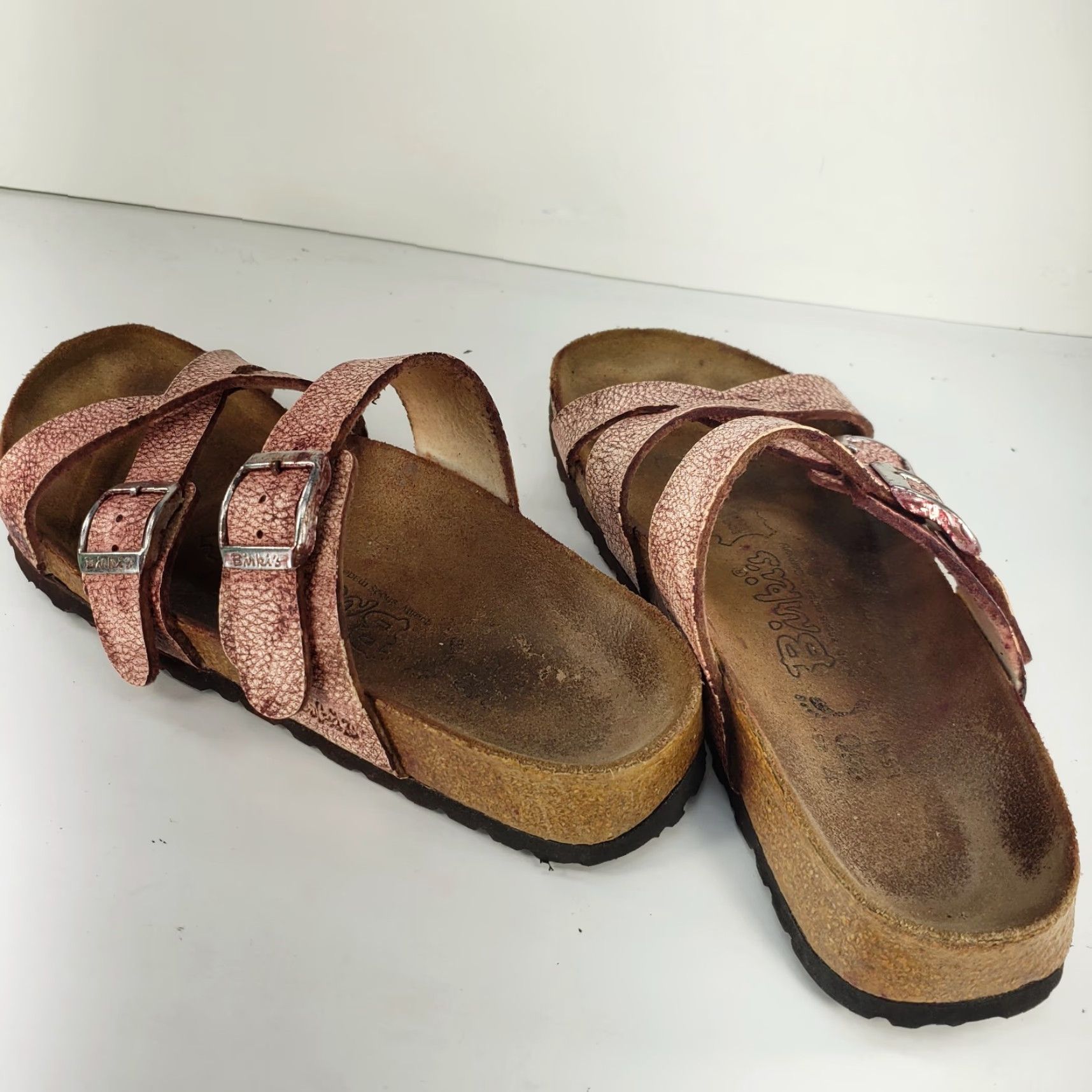 Birkenstock Birki's Birkenstock Two Strap Slip On Slides Sandals Pink Leather 6 Women 37 Tahiti Bohemian Sandal, Vintage? No Size US 6 / IT 36 - 5 Thumbnail