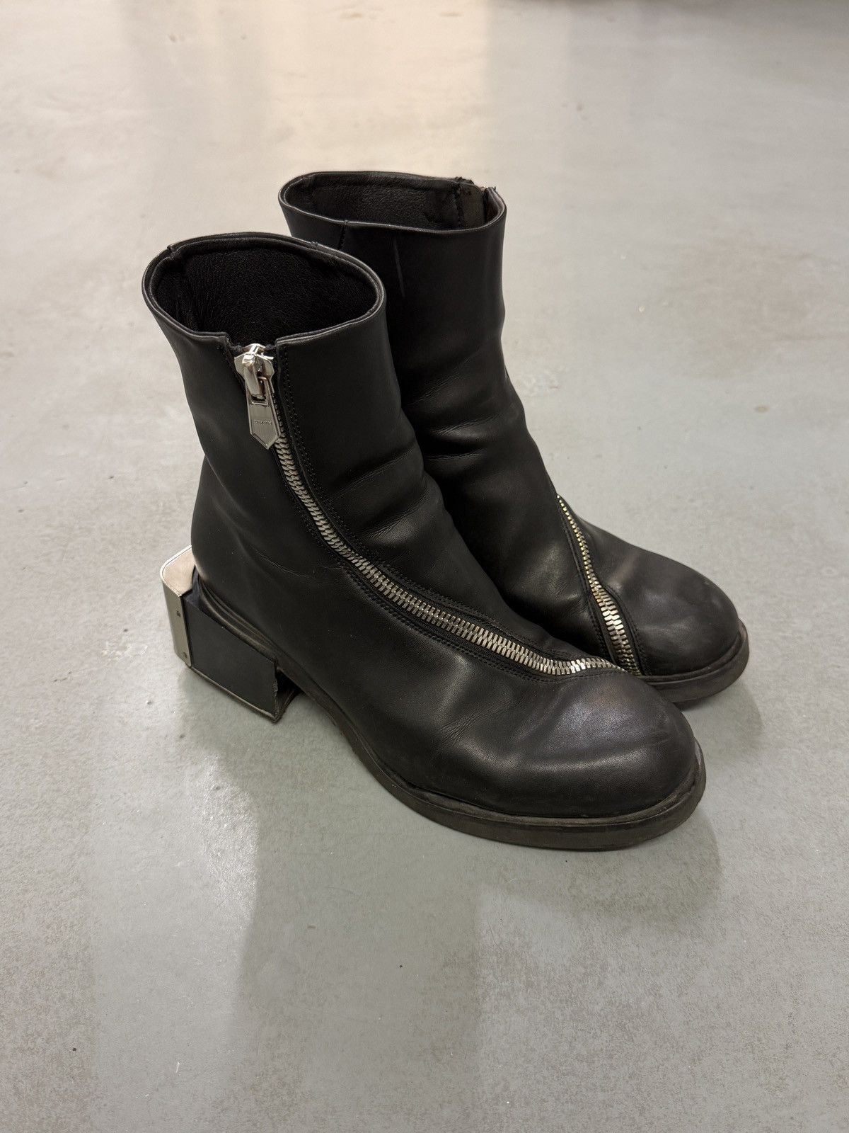 GmbH GmbH Asymmetric Zip Ankle Leather Boots Size US 7 / EU 40 - 1 Thumbnail