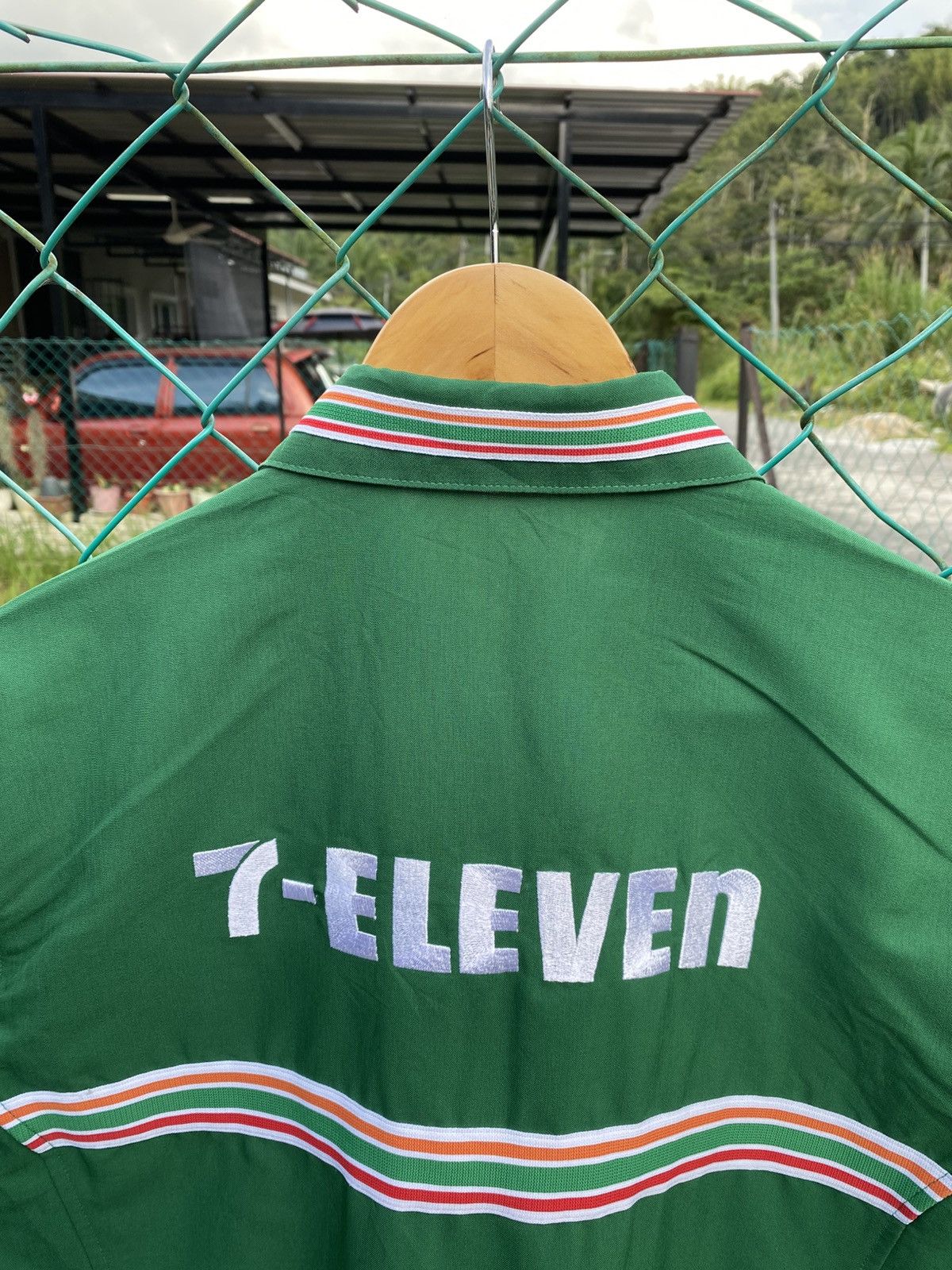 Japanese Brand Vintage 7-eleven woven spellout long sleeve shirt uniform Size US M / EU 48-50 / 2 - 7 Thumbnail