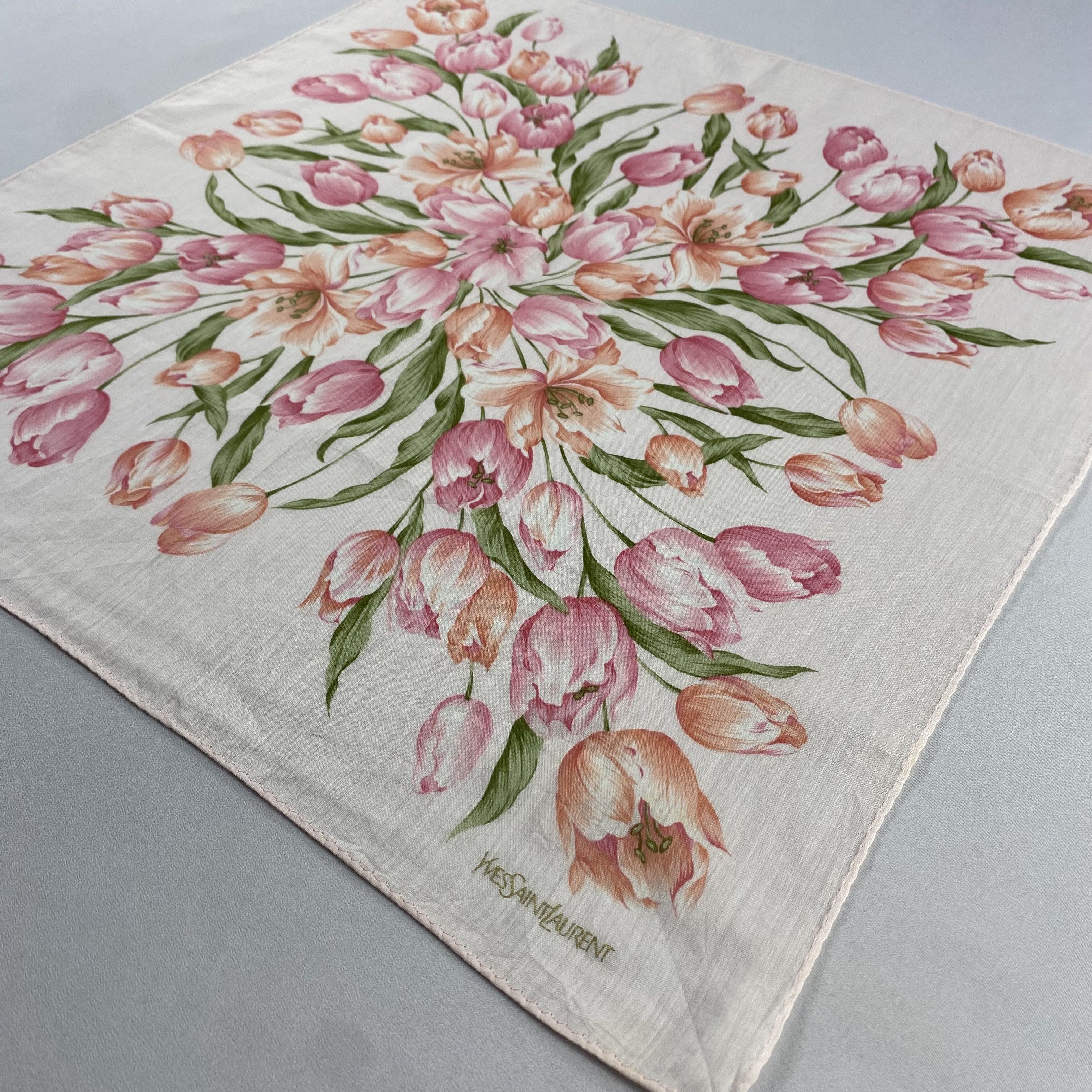 Vintage Yves Saint Laurent Neckerchief / Handkerchief-P582 Size ONE SIZE - 2 Thumbnail