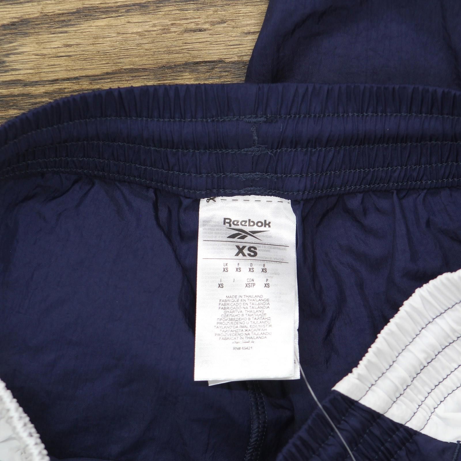Reebok Nwt Reebok Nylon Track Pants It5650 Vector Navy Blue Xs Size 26" / US 2 / IT 38 - 4 Thumbnail