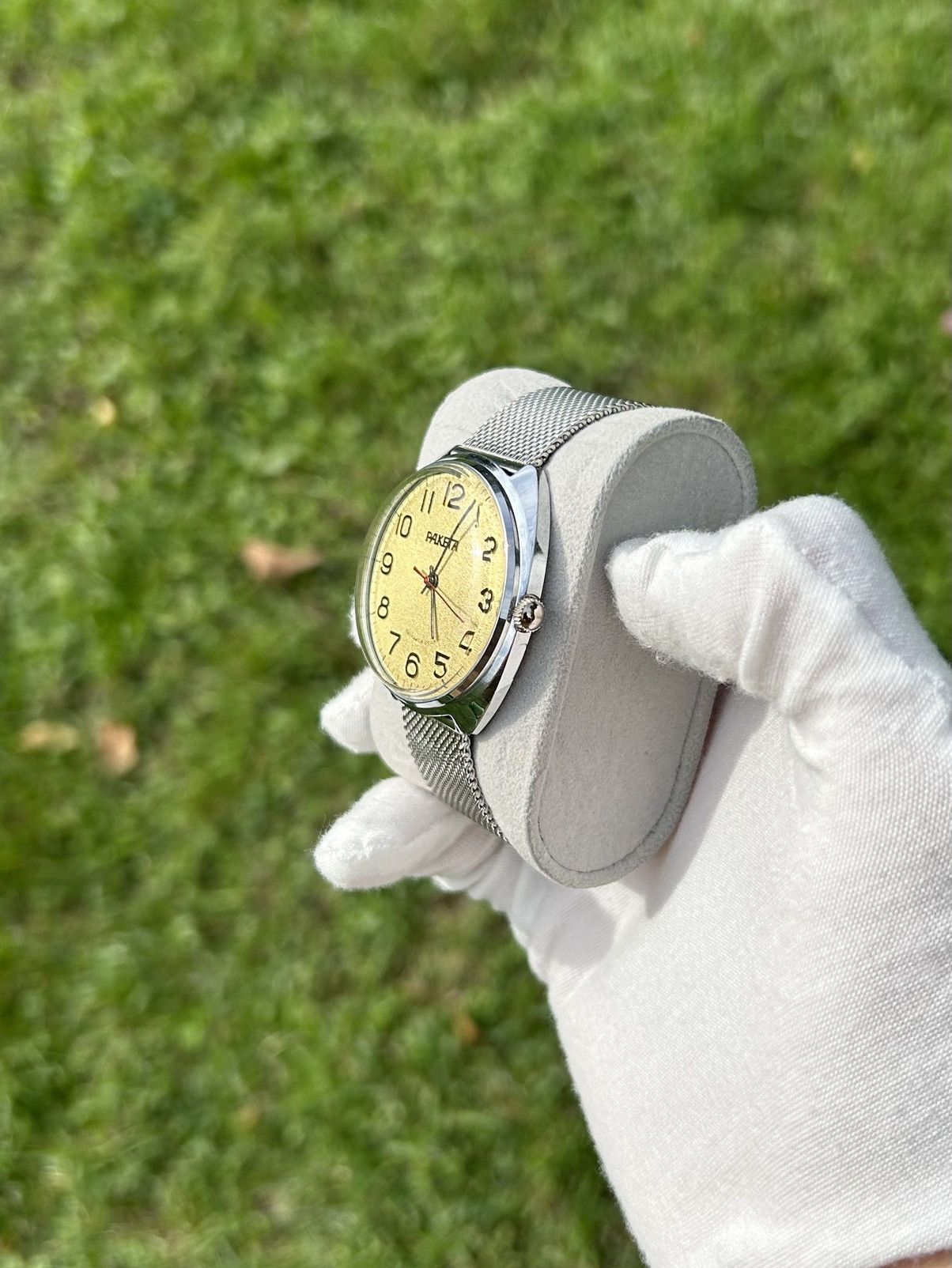 Vintage Vintage Watch Raketa Soviet USSR Mechanical Authentic 1980s Size ONE SIZE - 14 Thumbnail
