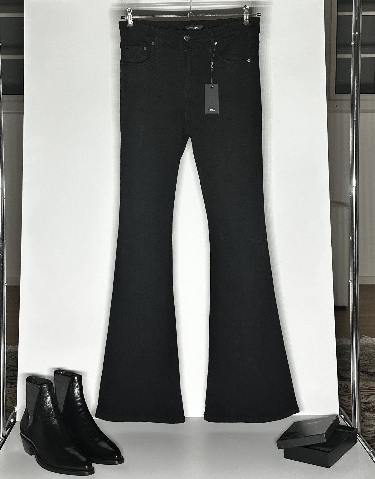 Other BLACK BELL BOTTOM DENIM FLARED JEANS Size US 30 / EU 46 - 1 Thumbnail