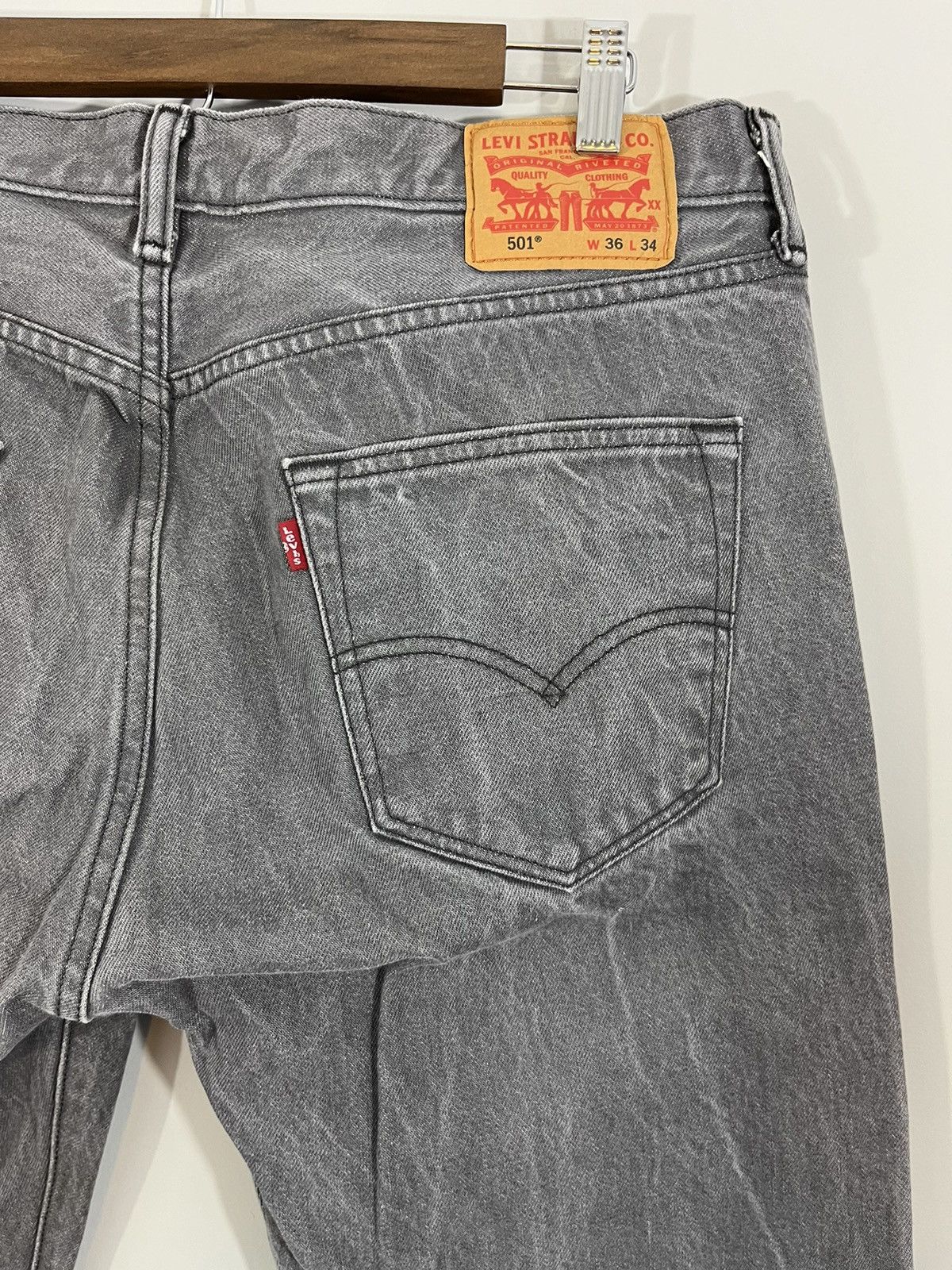 Levi's × Vintage Levi 501 Faded Distressed Jeans Size US 38 / EU 54 - 12 Thumbnail