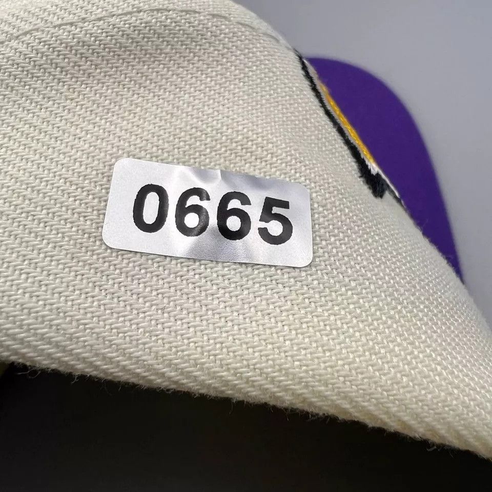 New Era × Vintage Los Angeles Lakers Hat Graffiti Retro Snap Back A-Frame Size ONE SIZE - 9 Thumbnail