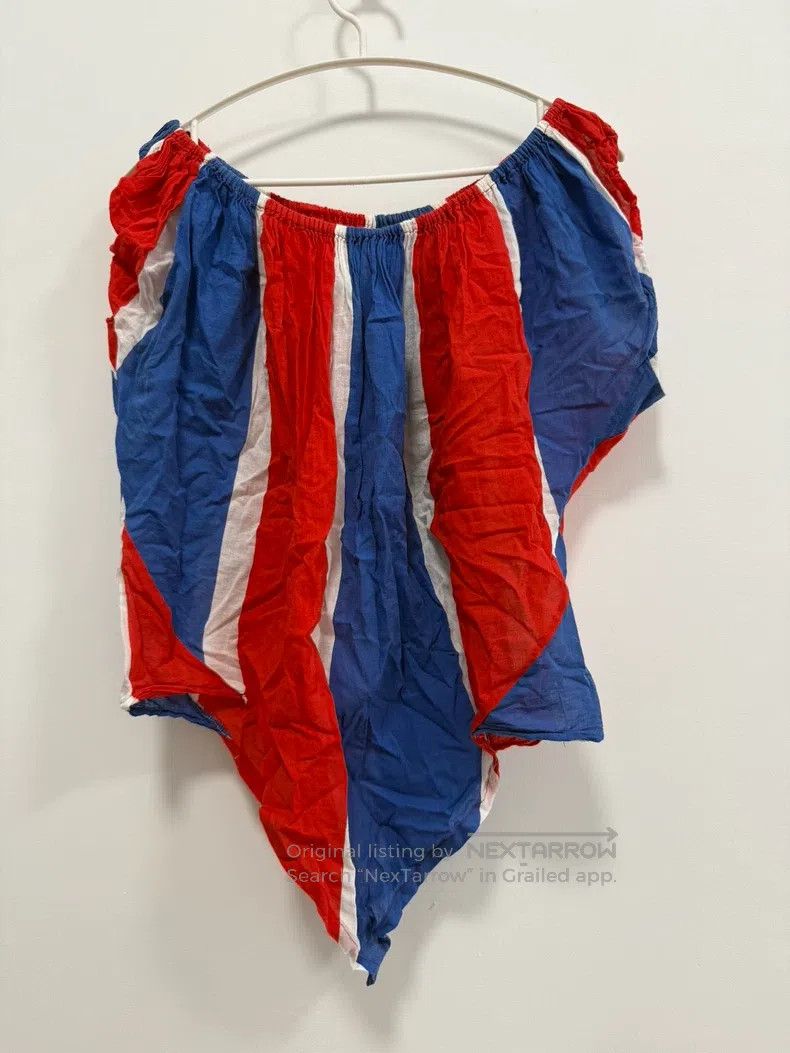 Vivienne Westwood Vivienne Westwood Red and blue classic color matching shor Size M / US 6-8 / IT 42-44 - 1 Thumbnail