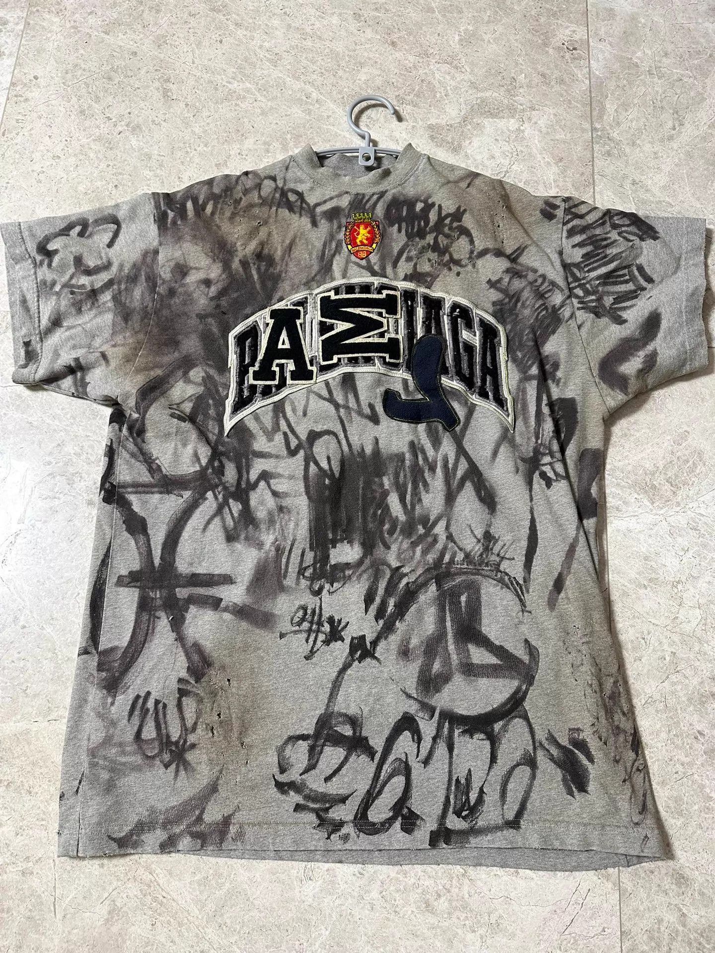 Balenciaga Gray Graffiti Print Short Sleeve Shirt Size US S / EU 44-46 / 1 - 1 Thumbnail