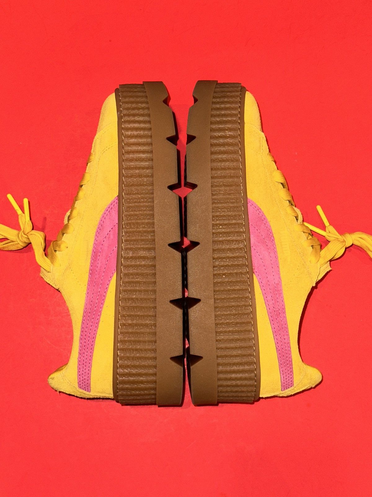 Fenty × Puma PUMA Fenty Cleated Creeper Trainers Suede Yellow Pink 8.5 Size US 8.5 / IT 38.5 - 4 Thumbnail