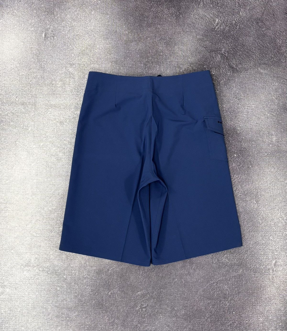 Oakley Oakley Kana 21 Boardshort NWT Men’s Dark Blue Swim Shorts Size US 30 / EU 46 - 18 Thumbnail