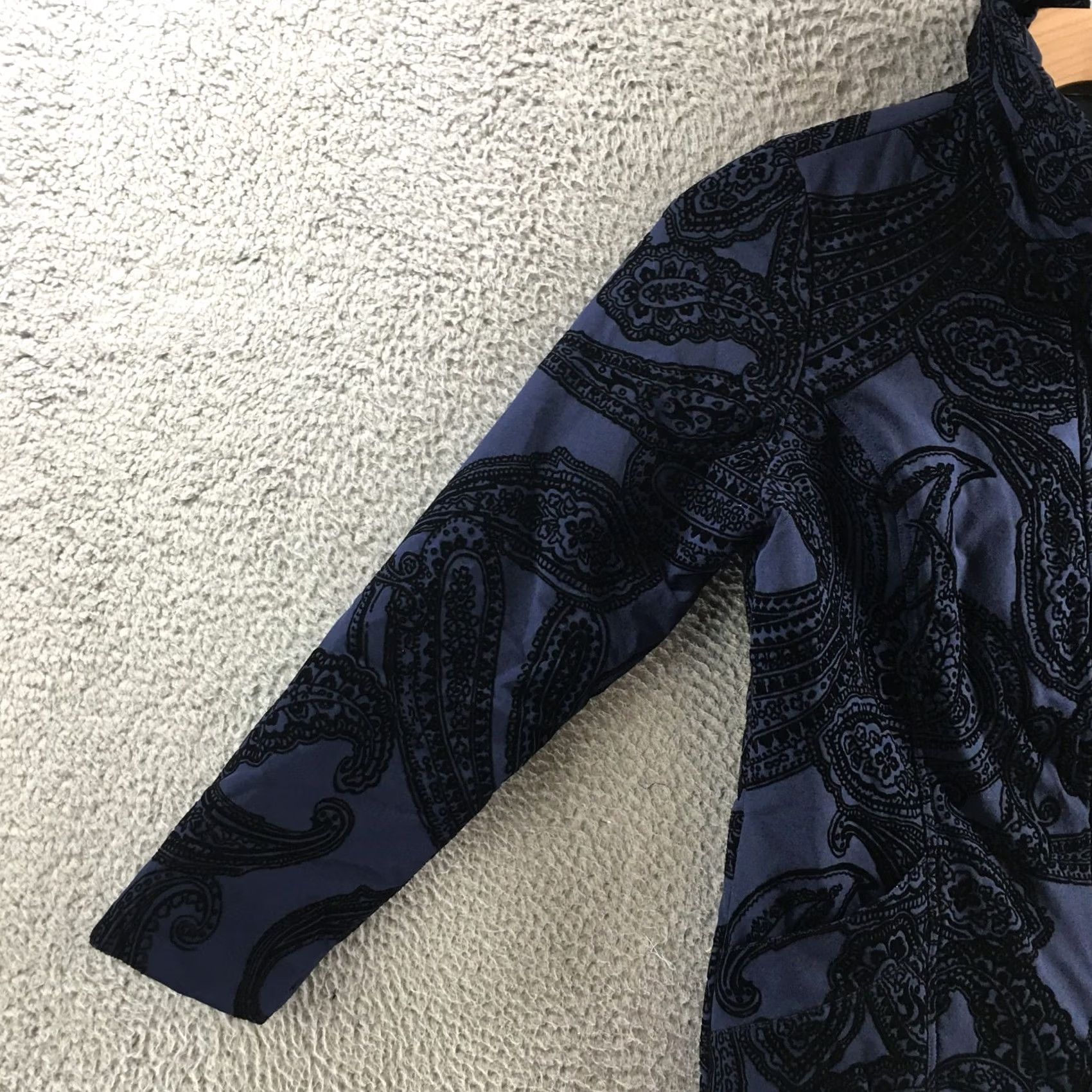 Vintage Zenergy by Chico's Jacket Womens 1 Navy Black Paisley Flocked Quilted Collared Shirt Size XS / US 0-2 / IT 36-38 - 6 Thumbnail