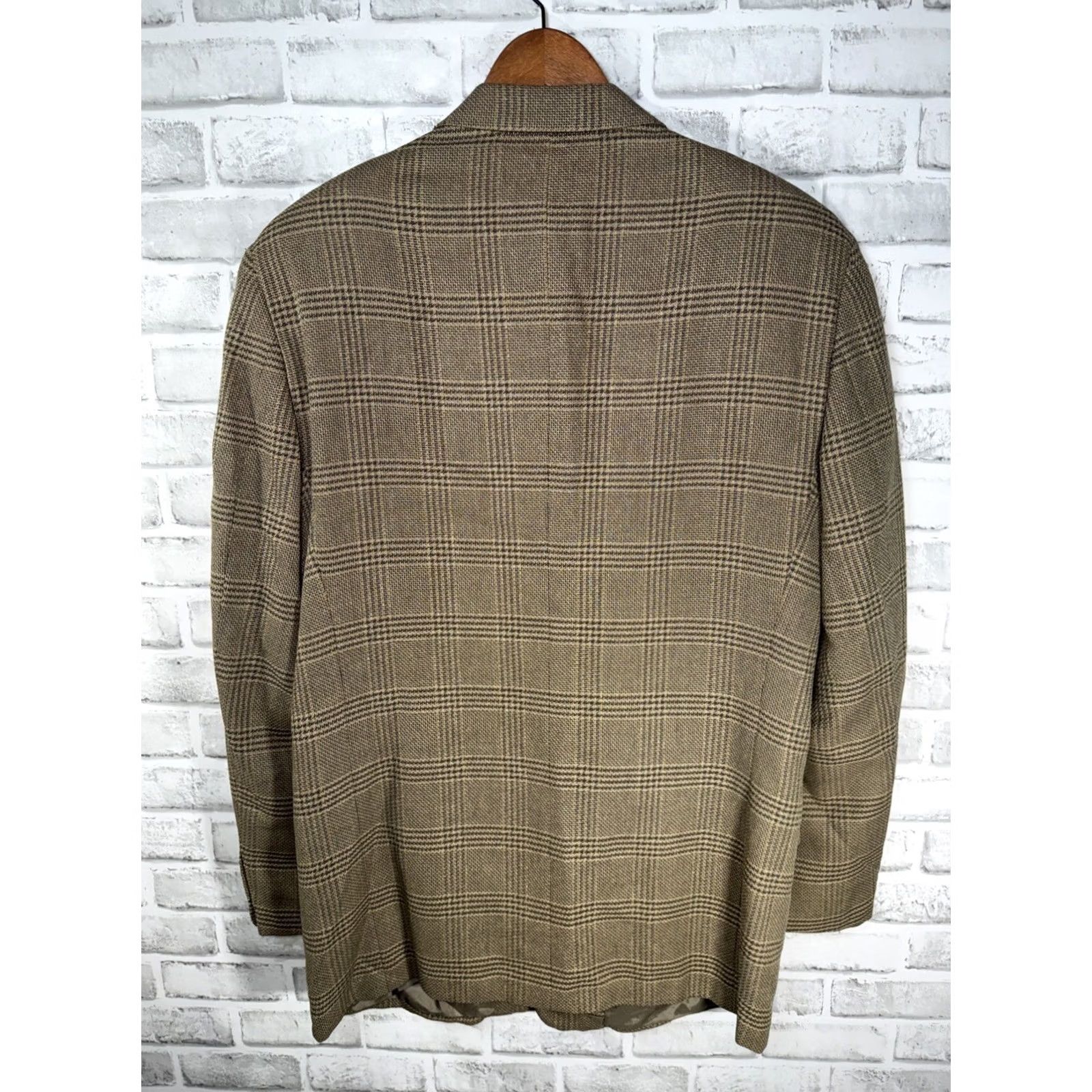 Valentino VTG Valentino plaid Blazer Sport Coat Wool Silk Blend MENS 43 L Beige Tweed Long Casual Jacket Blazer Mens 43 Size 46R - 7 Thumbnail