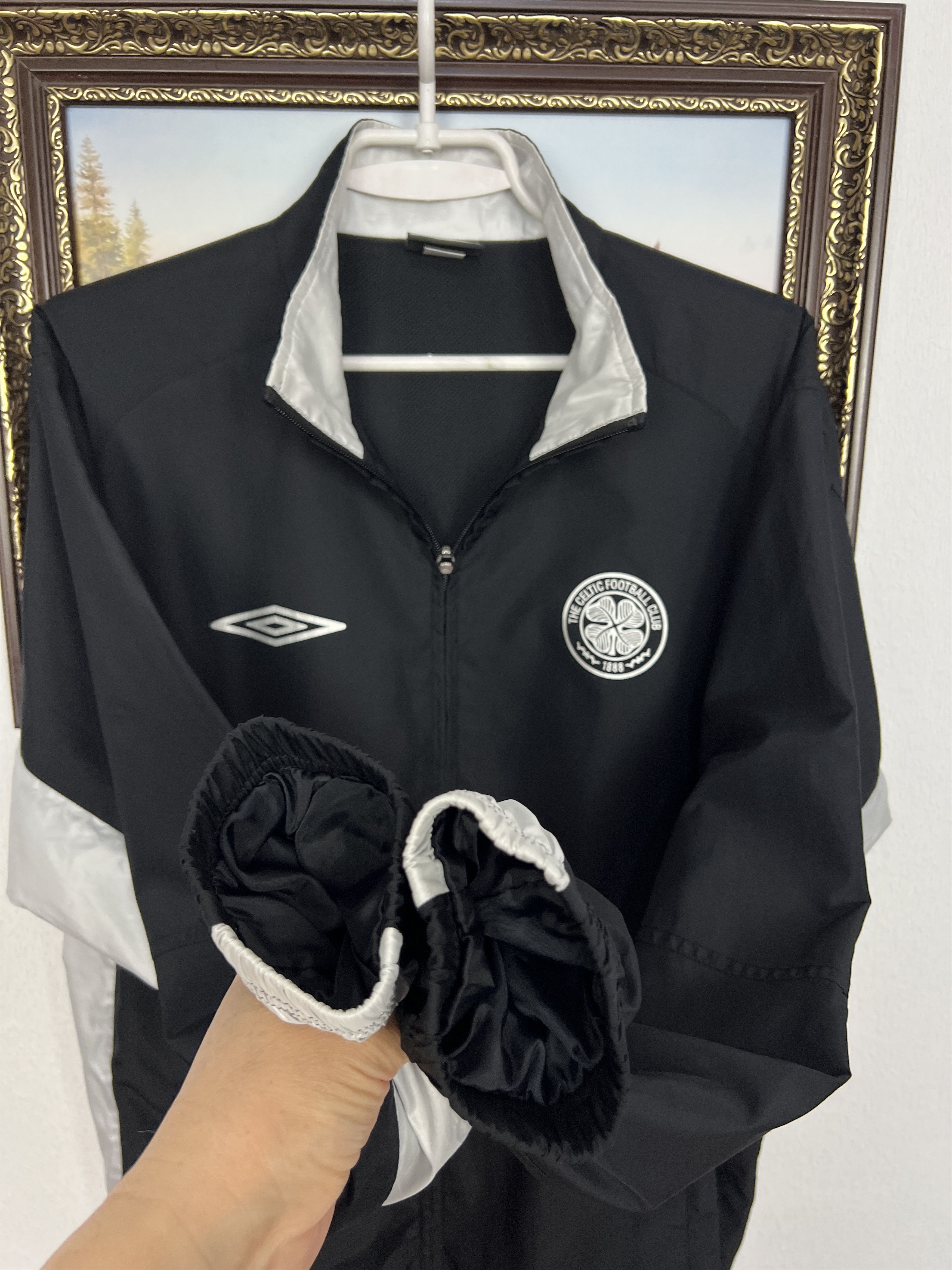 Umbro Vintage Celtic Football Jacket Soccer Track Top Zip Rare Size US M / EU 48-50 / 2 - 7 Thumbnail