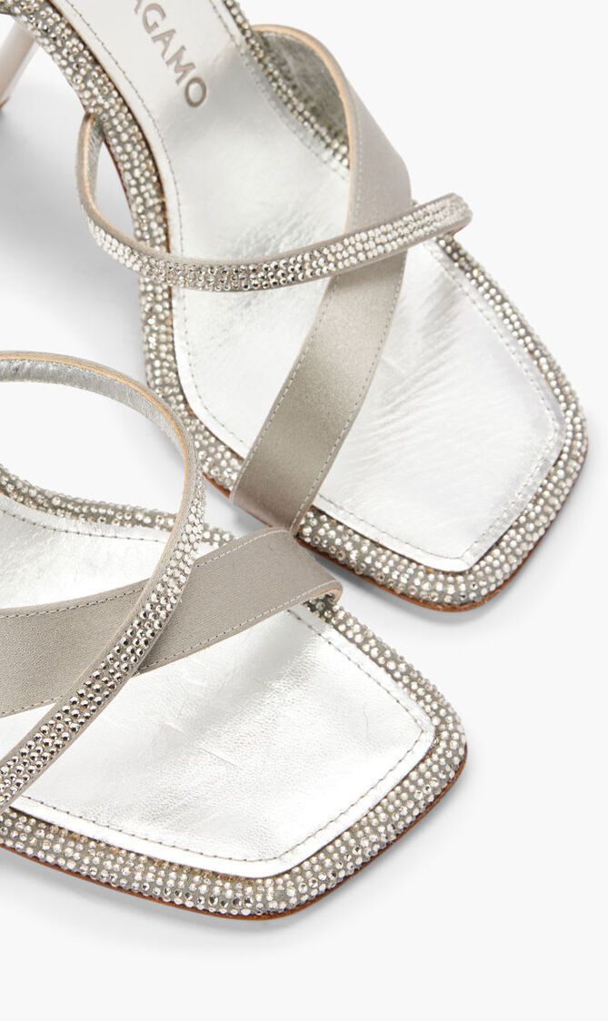 Salvatore Ferragamo o1y0426 Sandals in Silver Size US 9 / IT 39 - 4 Thumbnail