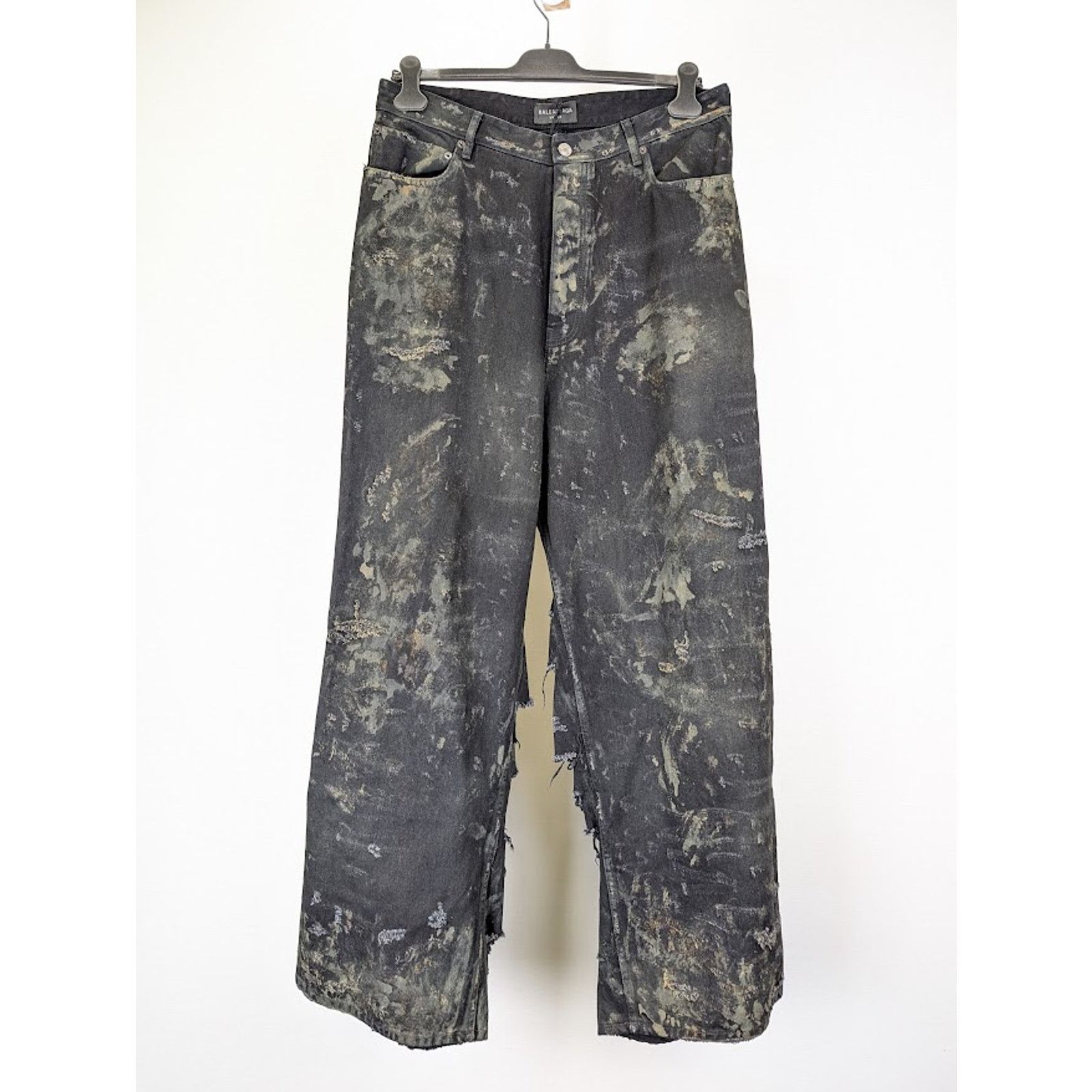 Balenciaga o1rshd1 Unisex Super Destroyed Baggy Pants 13 in Flat Black Size US 32 / EU 48 - 1 Thumbnail