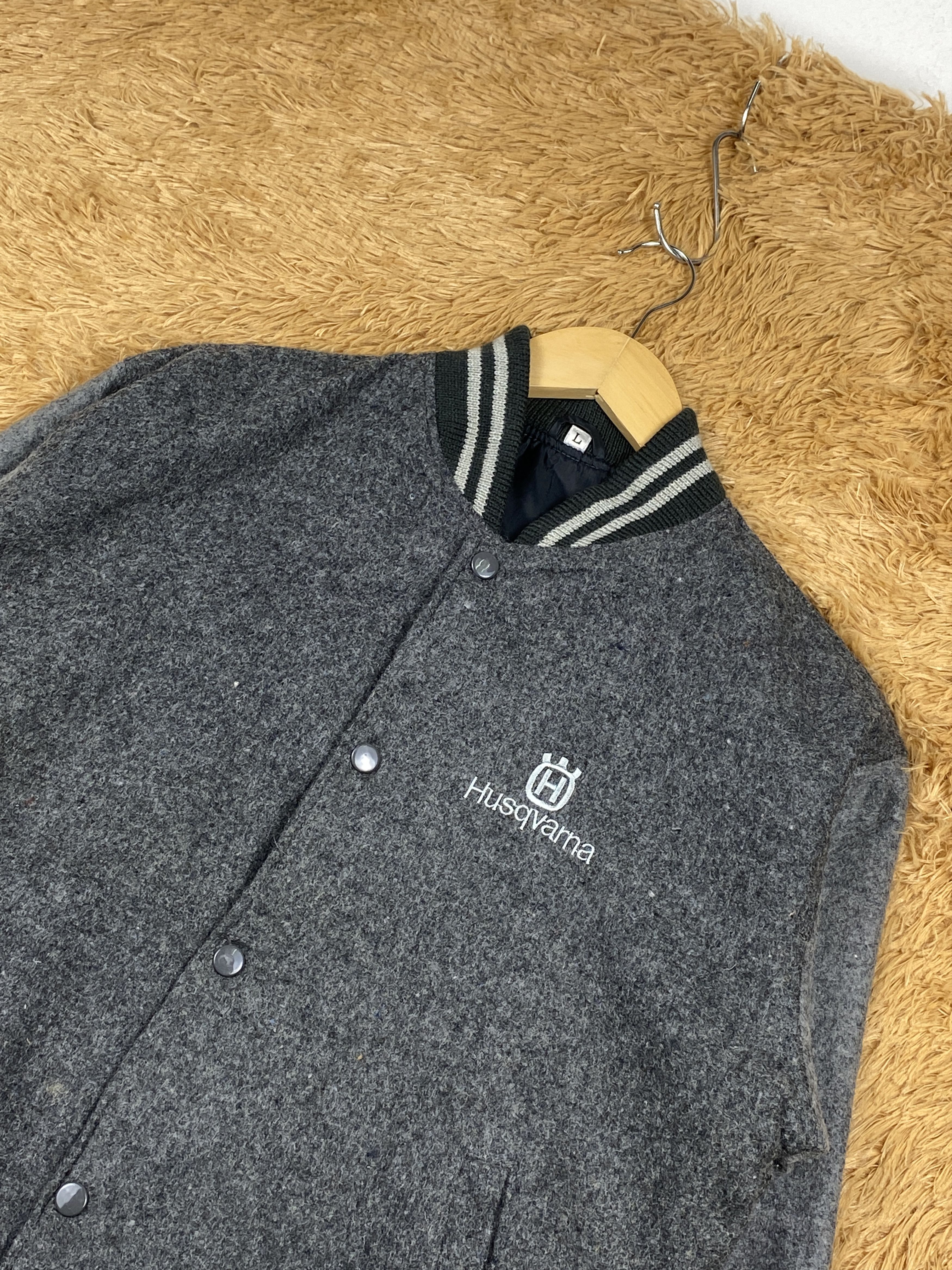 Vintage Vintage Husqvarna Varsity Jacket J1481 Size US S / EU 44-46 / 1 - 2 Thumbnail