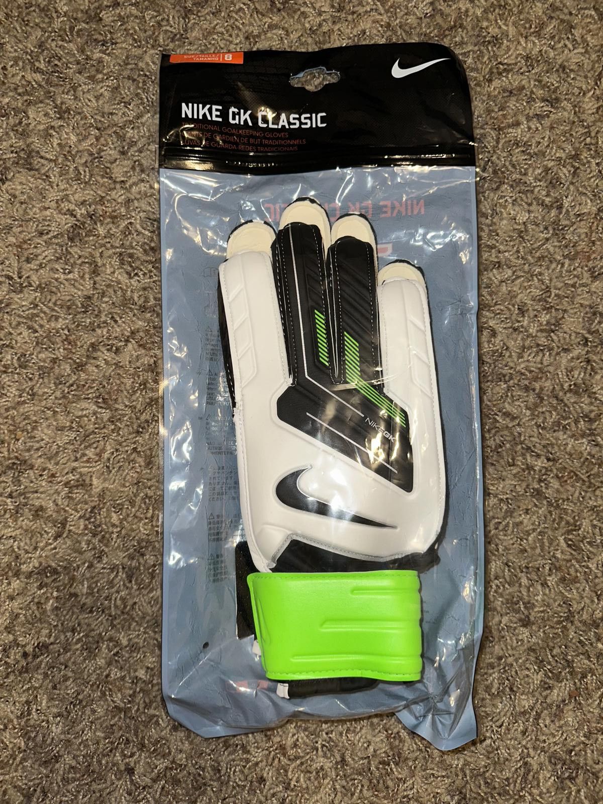 Nike Nike Adult Goalkeeper Volt Black White GK Classic Glove Size ONE SIZE - 1 Thumbnail