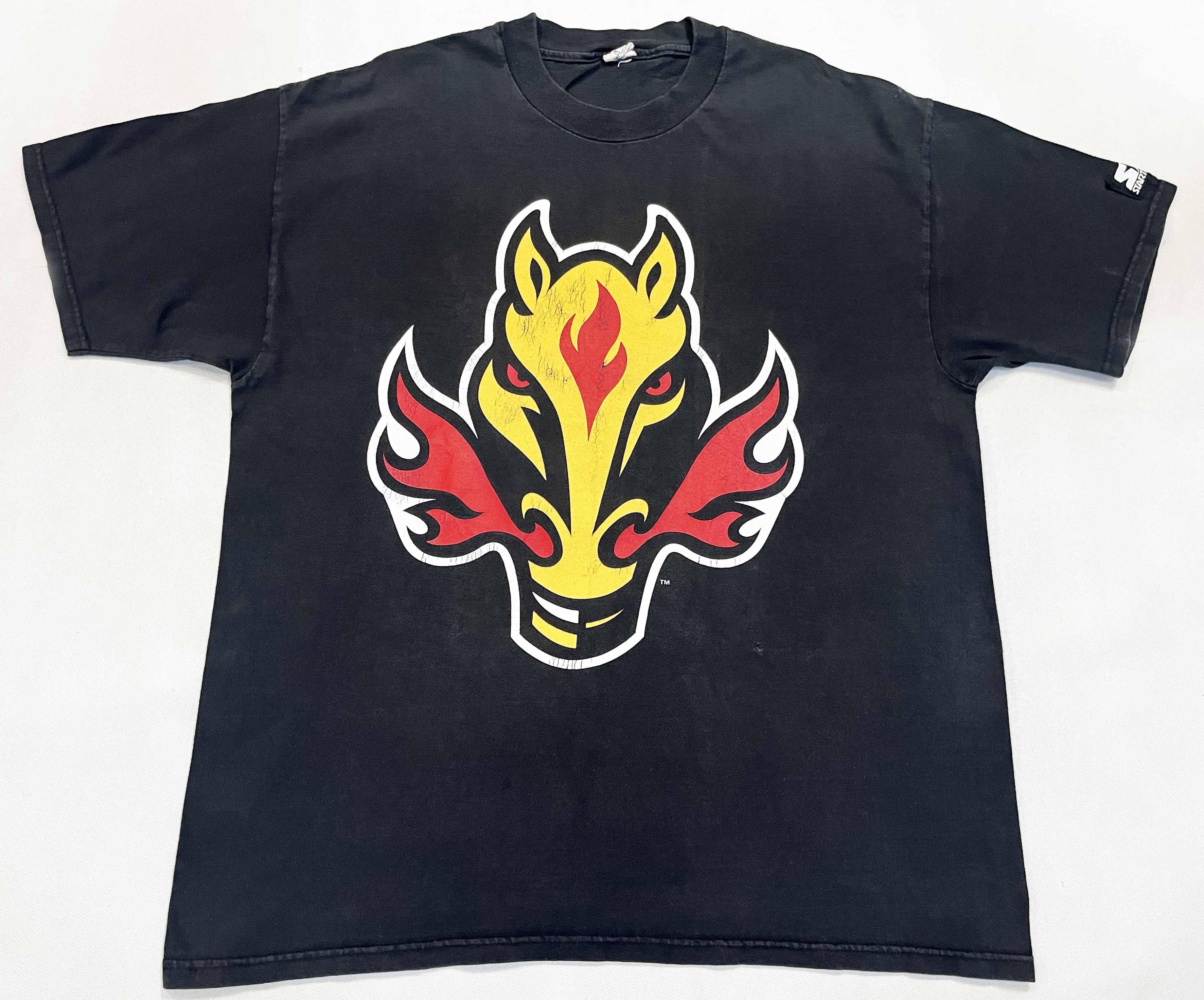 NHL × Starter × Vintage Vintage Starter NHL Calgary Flames Hockey T-Shirt Size US L / EU 52-54 / 3 - 1 Thumbnail