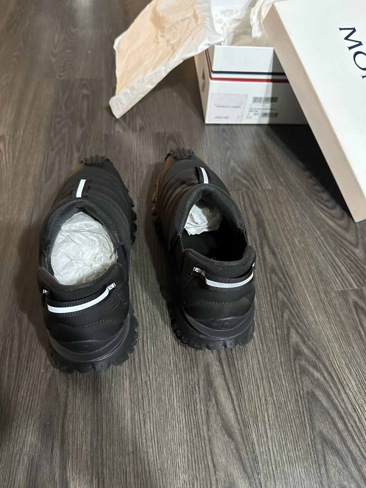 Moncler Moncler Tailgrip Aprés Sneaker Size US 10 / EU 43 - 2 Thumbnail