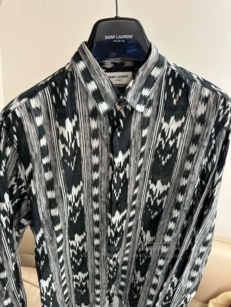 Saint Laurent Paris Saint Laurent Paris size 41 Heart print shirt Size US S / EU 44-46 / 1 - 6 Thumbnail