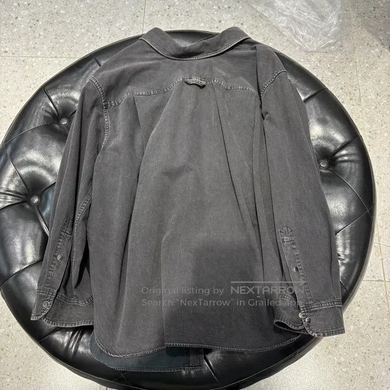 Balenciaga Balenciaga Grayish Black Oversized Denim Jacket, Size 36 Size XS / US 0-2 / IT 36-38 - 2 Thumbnail