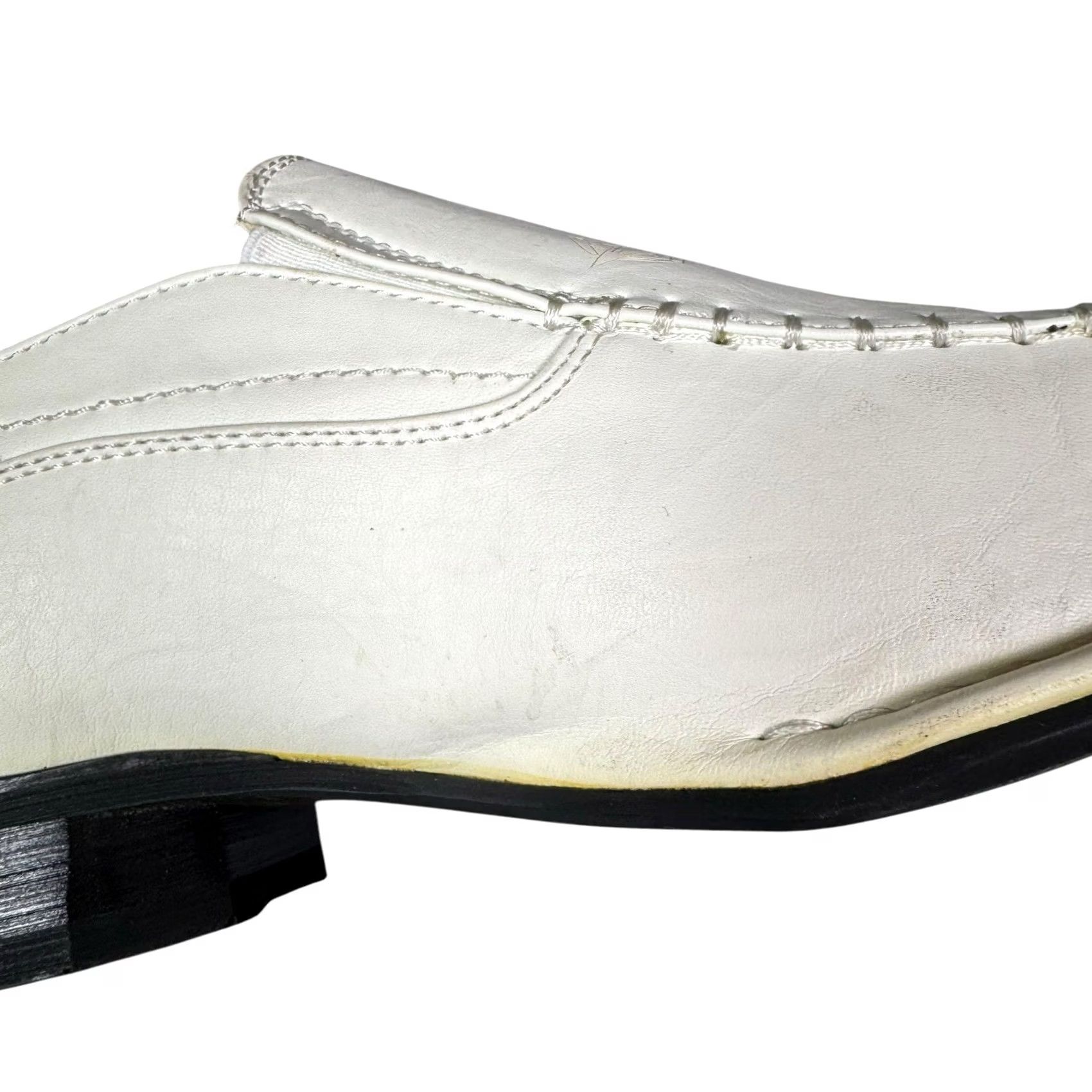 Vintage B B & W Loafer White Leather Handmade Cross Stitched Preppy Casual Church Mens 9 Size US 9 / EU 42 - 6 Thumbnail