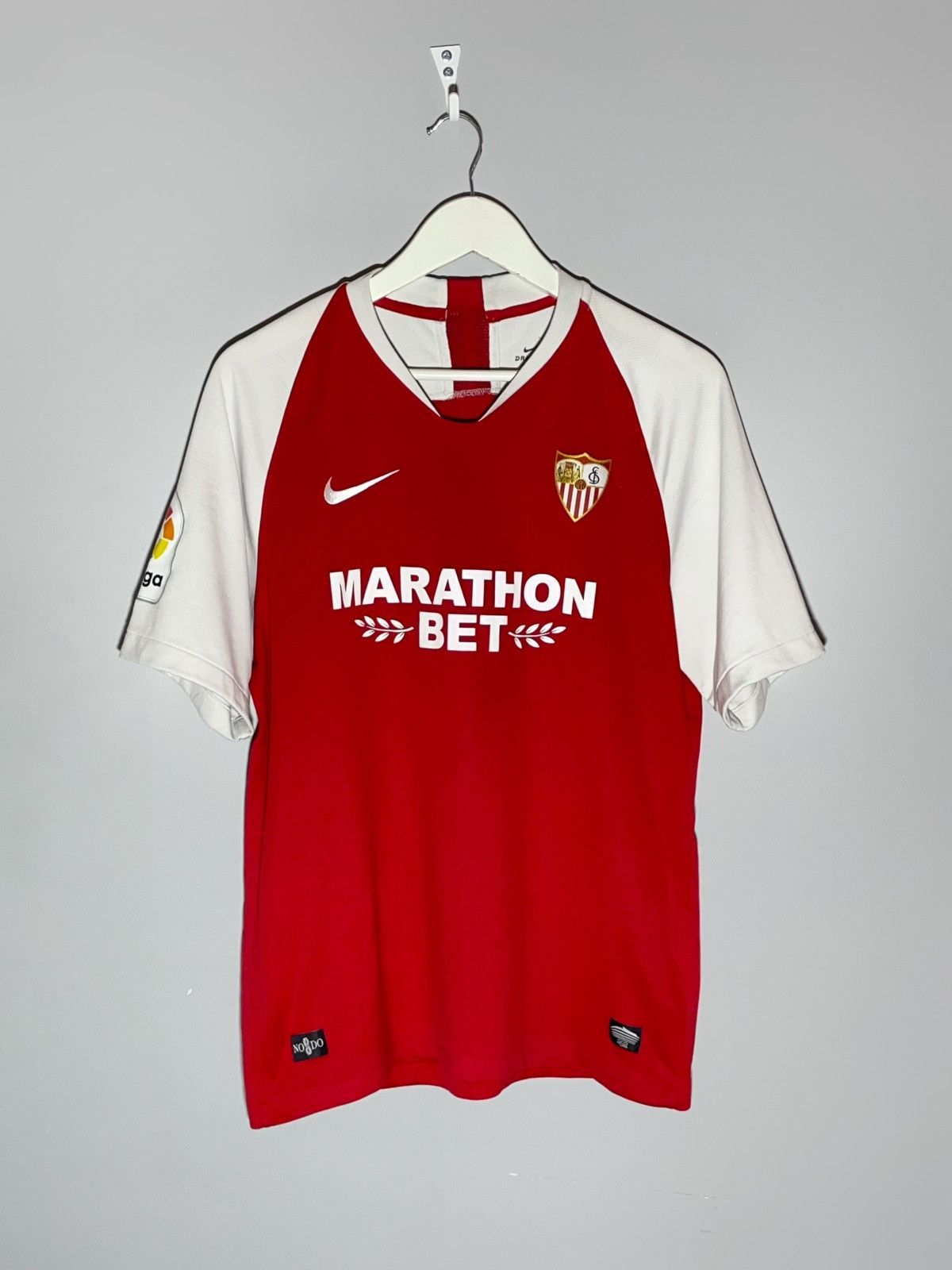 Nike FC Sevilla Nike 2019/20 Home Y2k Streetwear Football Shirt Size US XL / EU 56 / 4 - 1 Thumbnail
