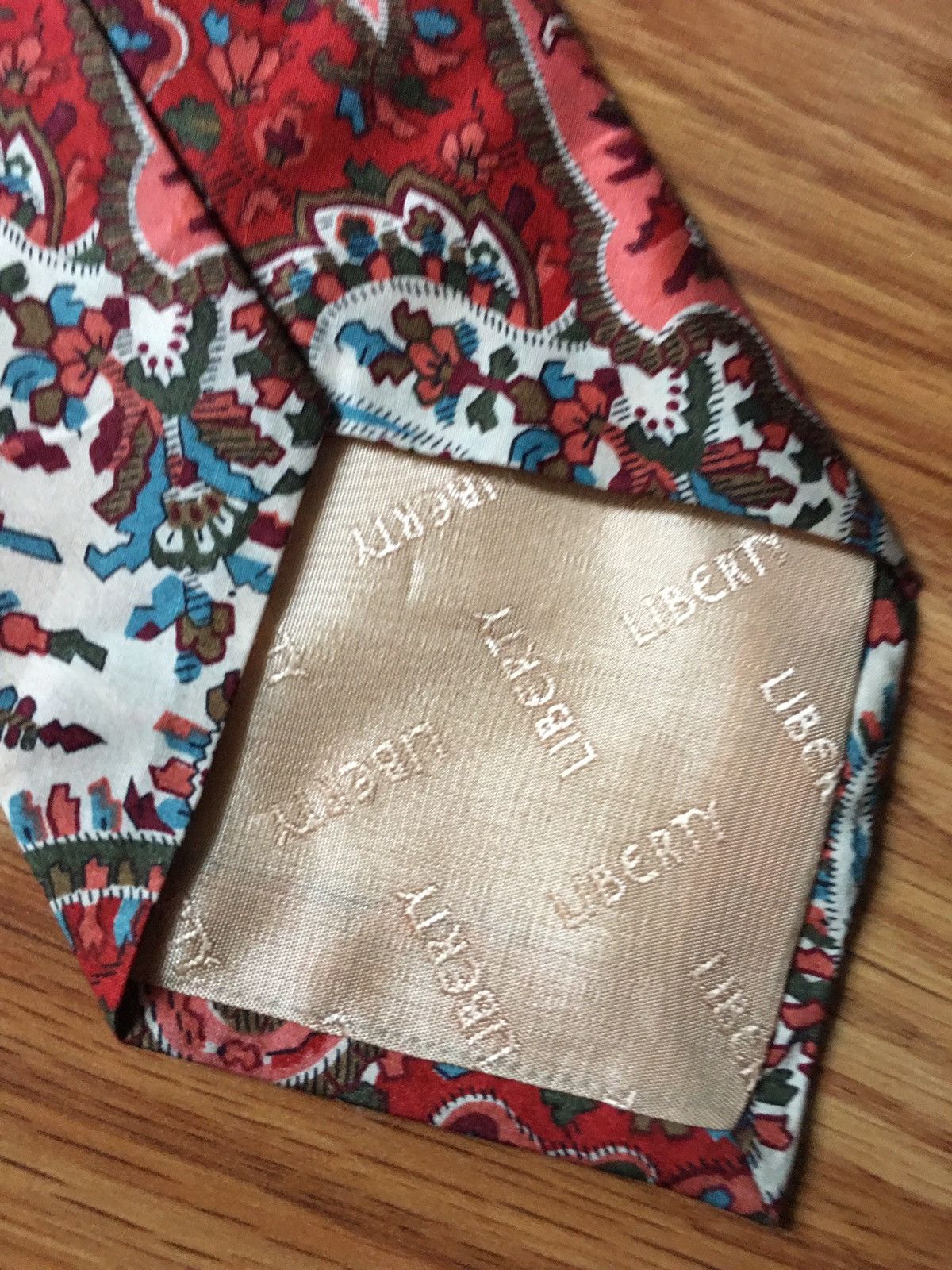 Liberty London Liberty of London Tana Lawn Vintage Floral Cotton Mens Tie Size ONE SIZE - 6 Thumbnail
