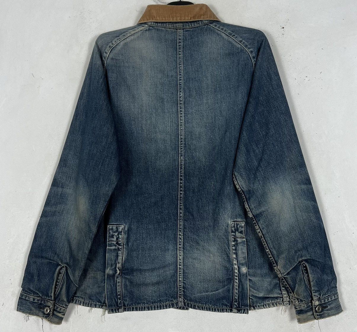 Japanese Brand Vintage Distressed Denim Chore Jacket Size US L / EU 52-54 / 3 - 2 Thumbnail