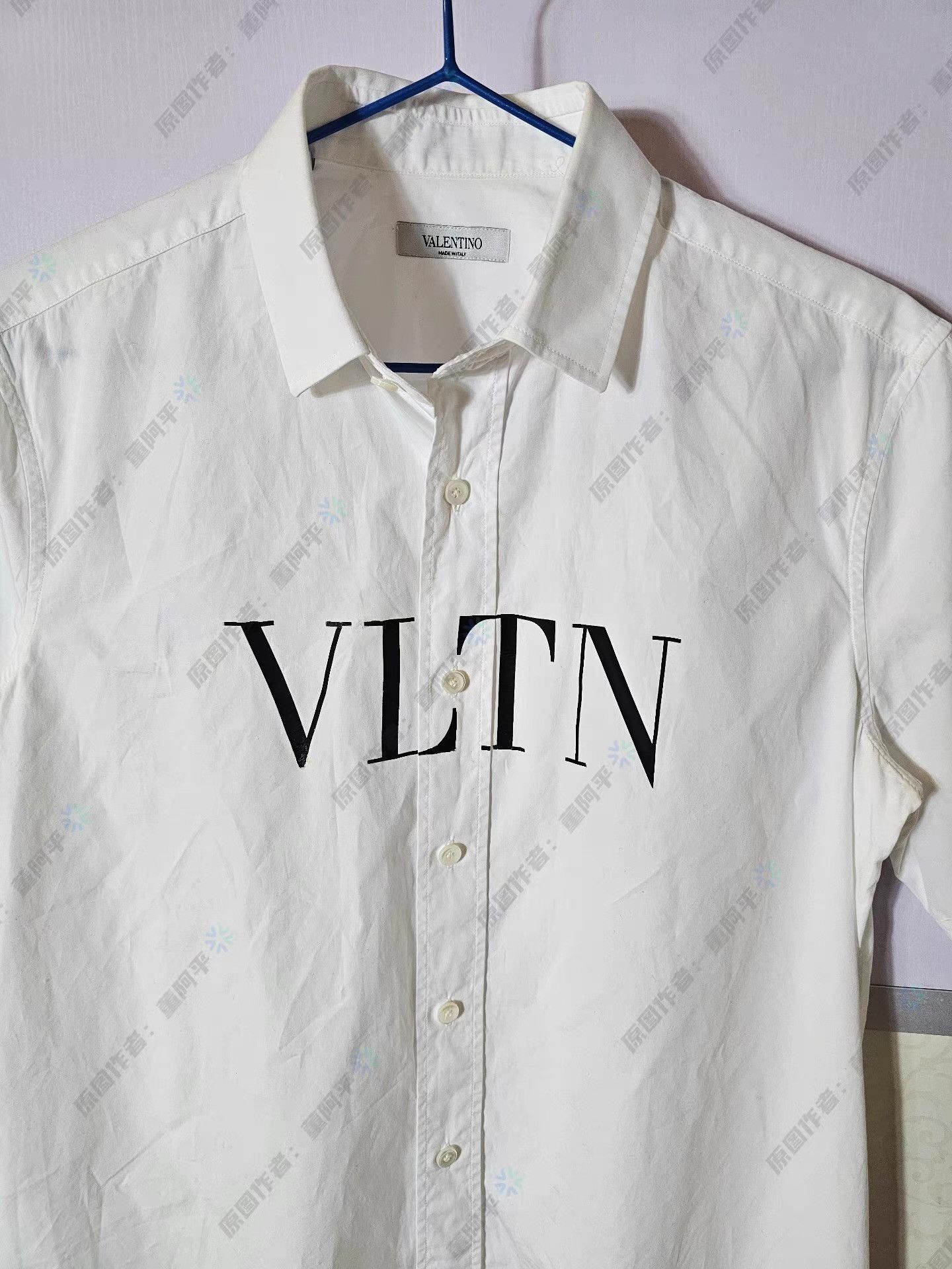 Valentino Valentino men's short-sleeve shirt, Q4 Size US M / EU 48-50 / 2 - 2 Thumbnail