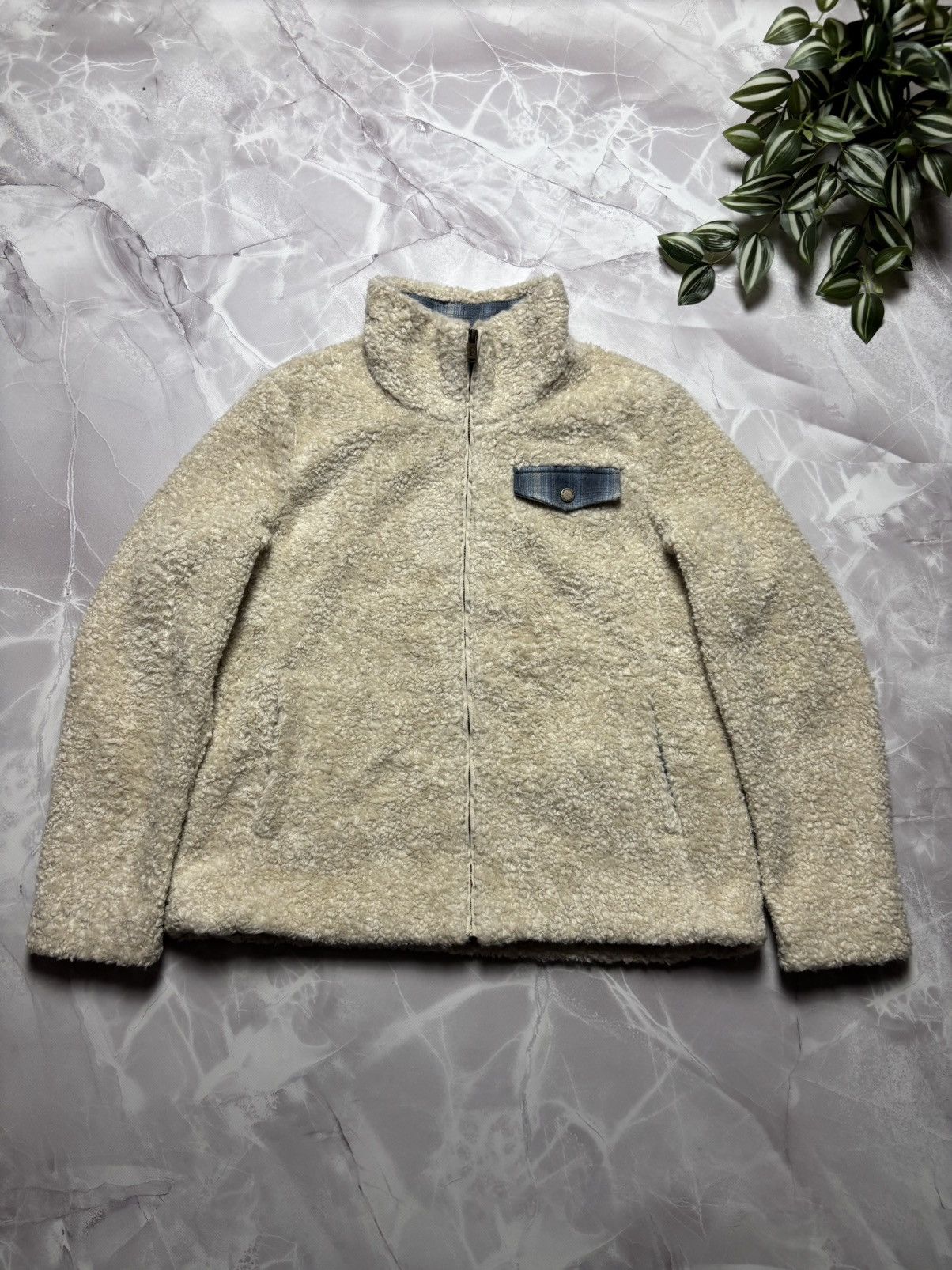 Pendleton Pendleton Sherpa Jacket Teddy Fuzzy Plaid Accents Womens L Size L / US 10 / IT 46 - 1 Thumbnail