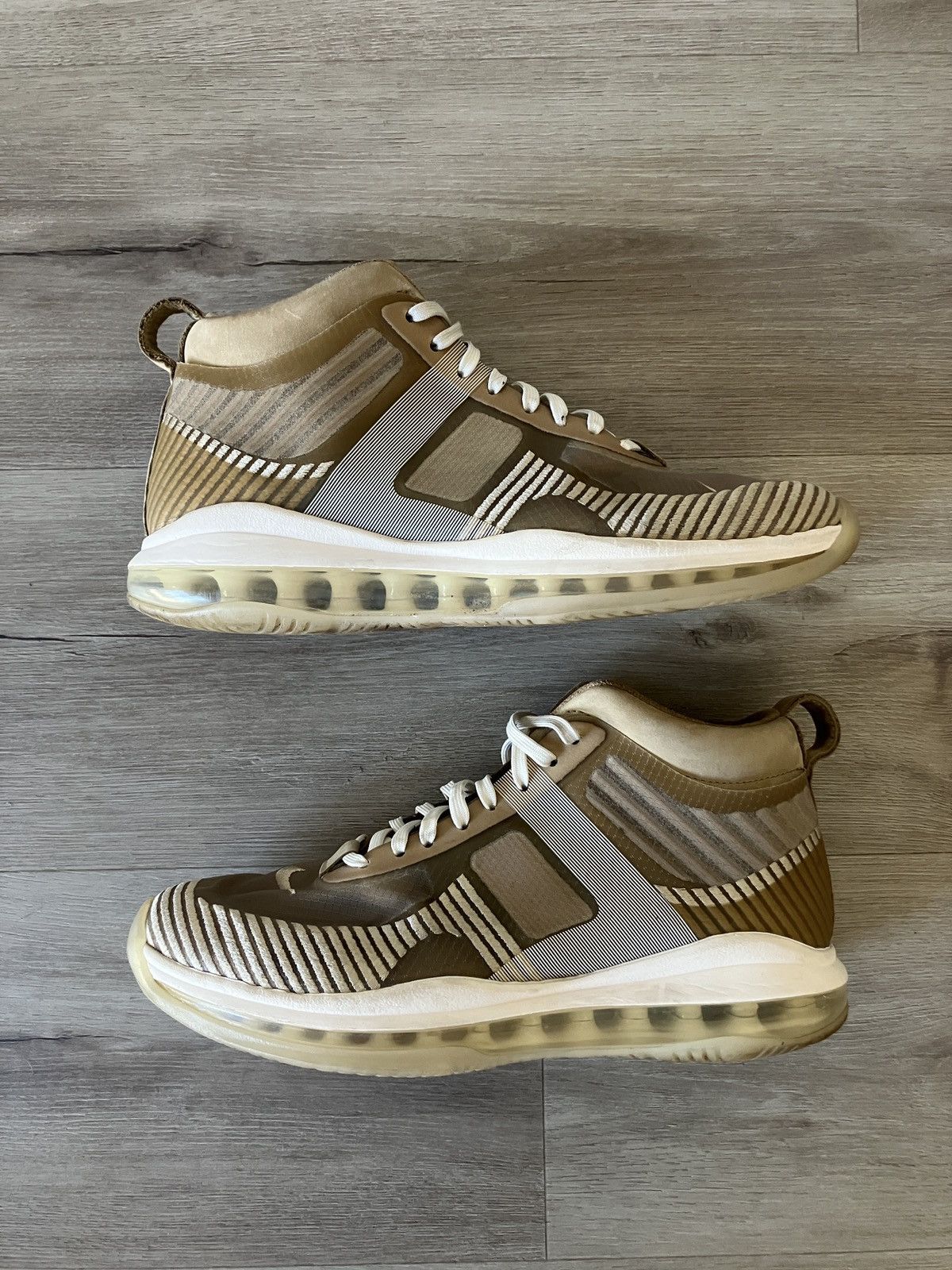 John Elliott × Nike John Elliott x Lebron Icon QS ‘Parachute Beige’ Size US 8 / EU 41 - 1 Thumbnail