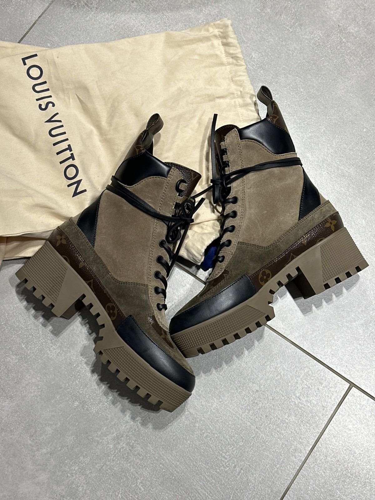 image of Louis Vuitton Laureate Desert Boot in Beige, Women's (Size 6)