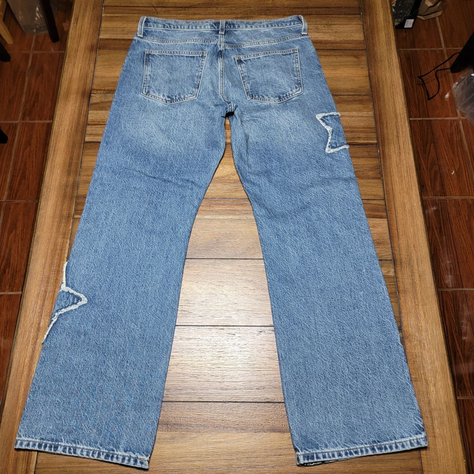 Arizona Jean Co. Arizona Jean Co Super Low-Rise Straight Jeans w/ Stars - 6 Size 28" / US 6 / IT 42 - 3 Thumbnail