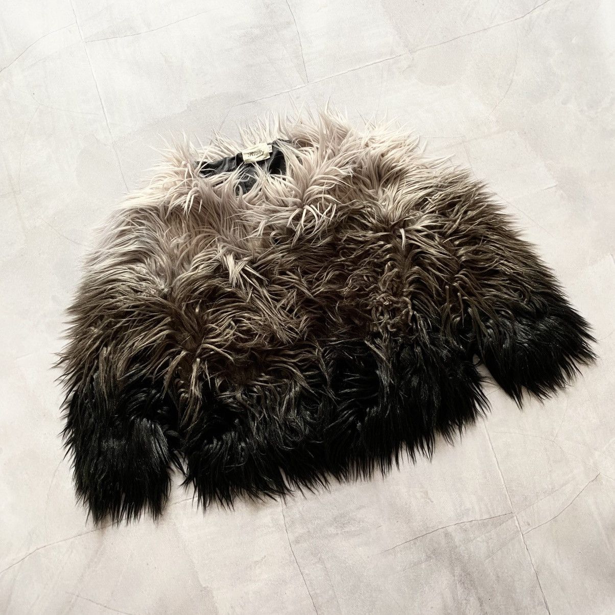 If Six Was Nine Crazy Opium Fuzzy Cropped Faux Fur Gradient Y2K Jacket Size S / US 4 / IT 40 - 1 Thumbnail