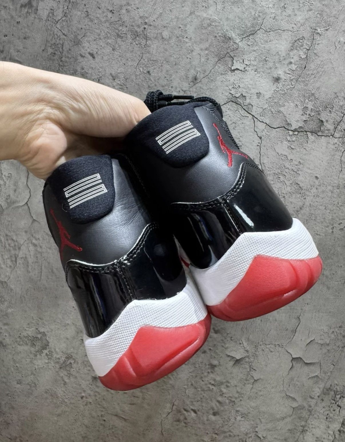 Nike Nike Air Jordan 11 Bred, Style Code 378037-061 K37 Size US 9 / EU 42 - 7 Thumbnail