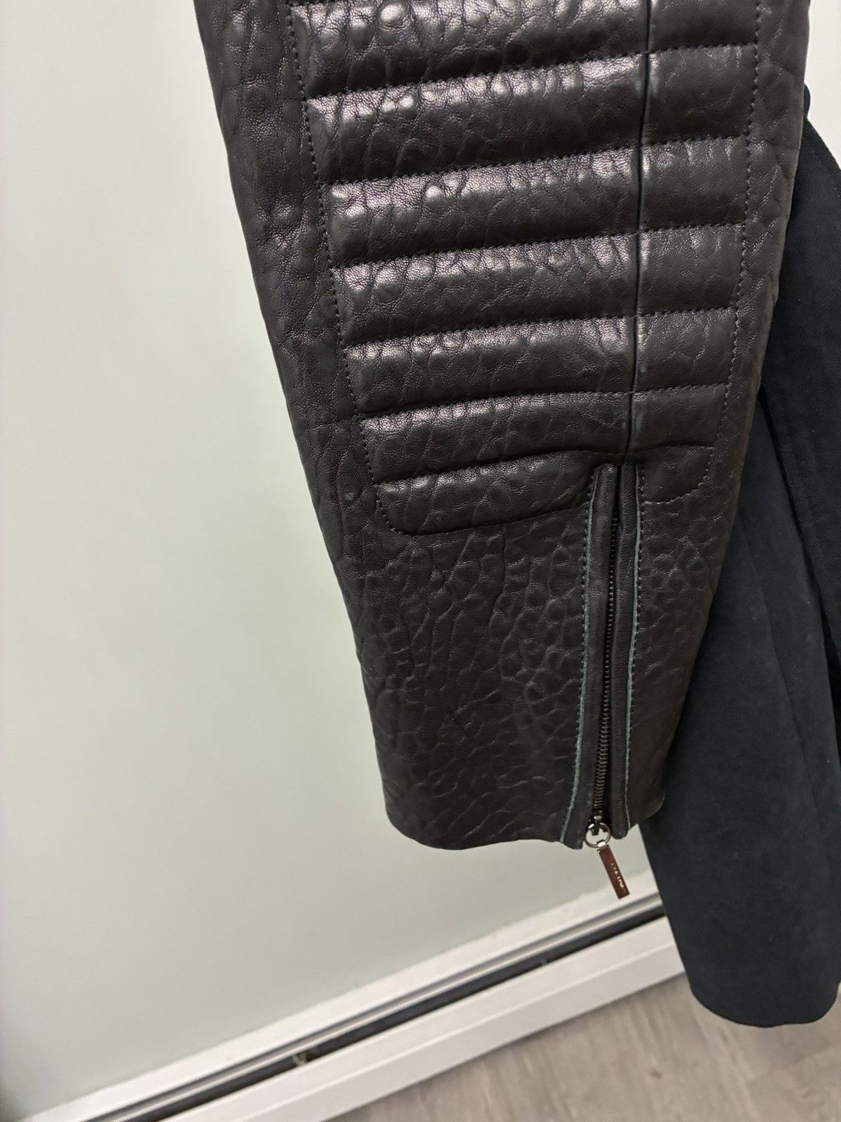 Costume National Leather sleeve coat Small Medium Size US S / EU 44-46 / 1 - 10 Thumbnail