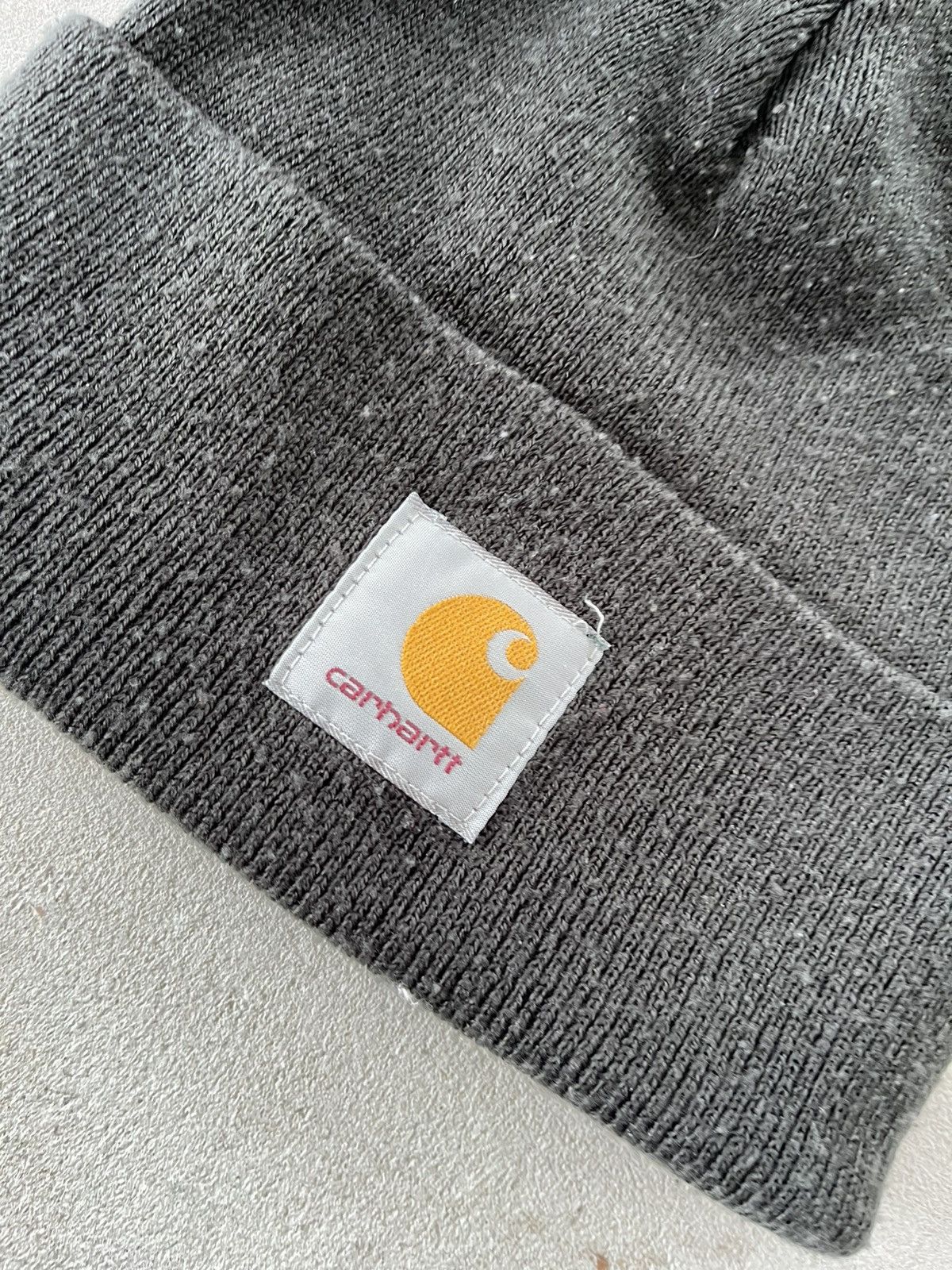 Carhartt Vintage Carhartt Dark Grey Beanie Hat Center Logo Sk8 Y2K Size ONE SIZE - 8 Thumbnail