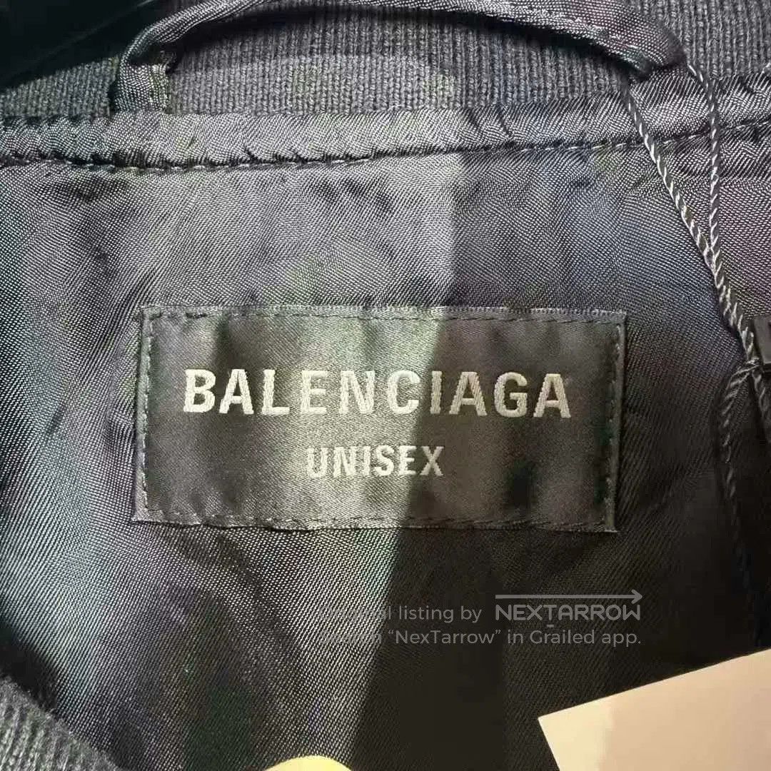 Balenciaga Balenciaga Paris Baseball Jacket in Black. Size US S / EU 44-46 / 1 - 5 Thumbnail