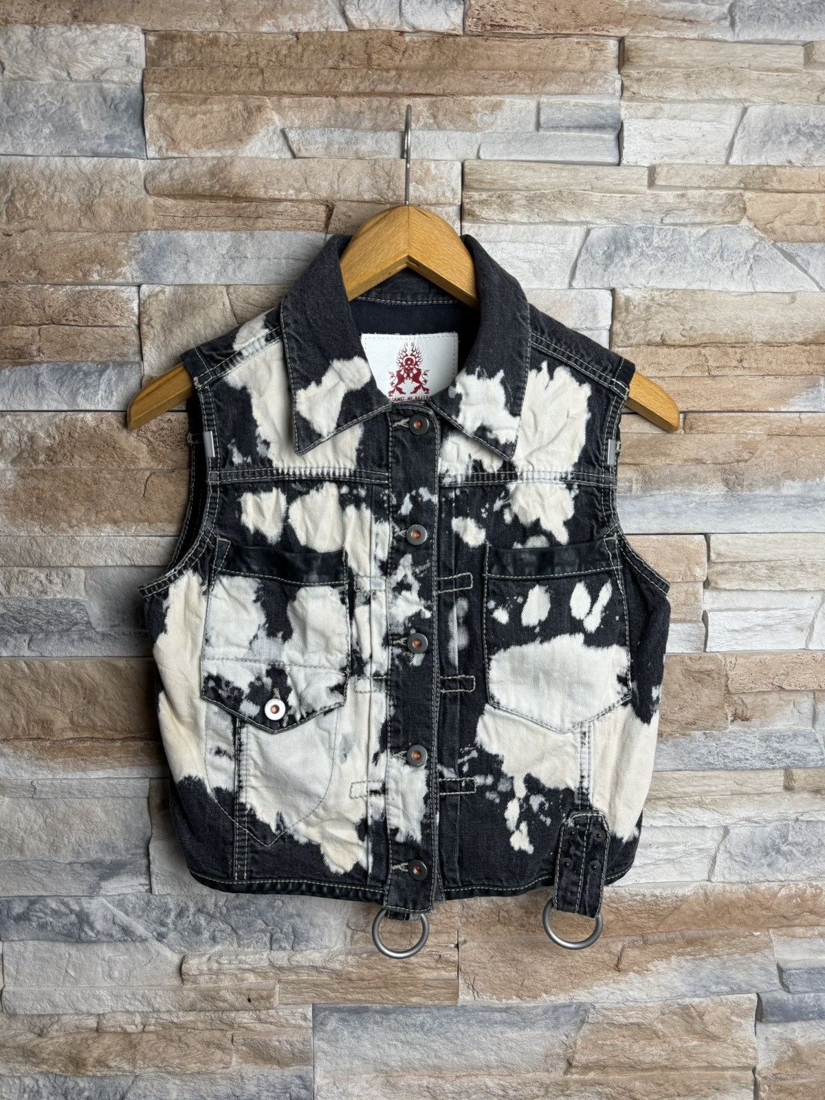 Andrew Mackenzie Vintage Against my killer vests Italy Viscose Blend Black Size M / US 6-8 / IT 42-44 - 1 Thumbnail