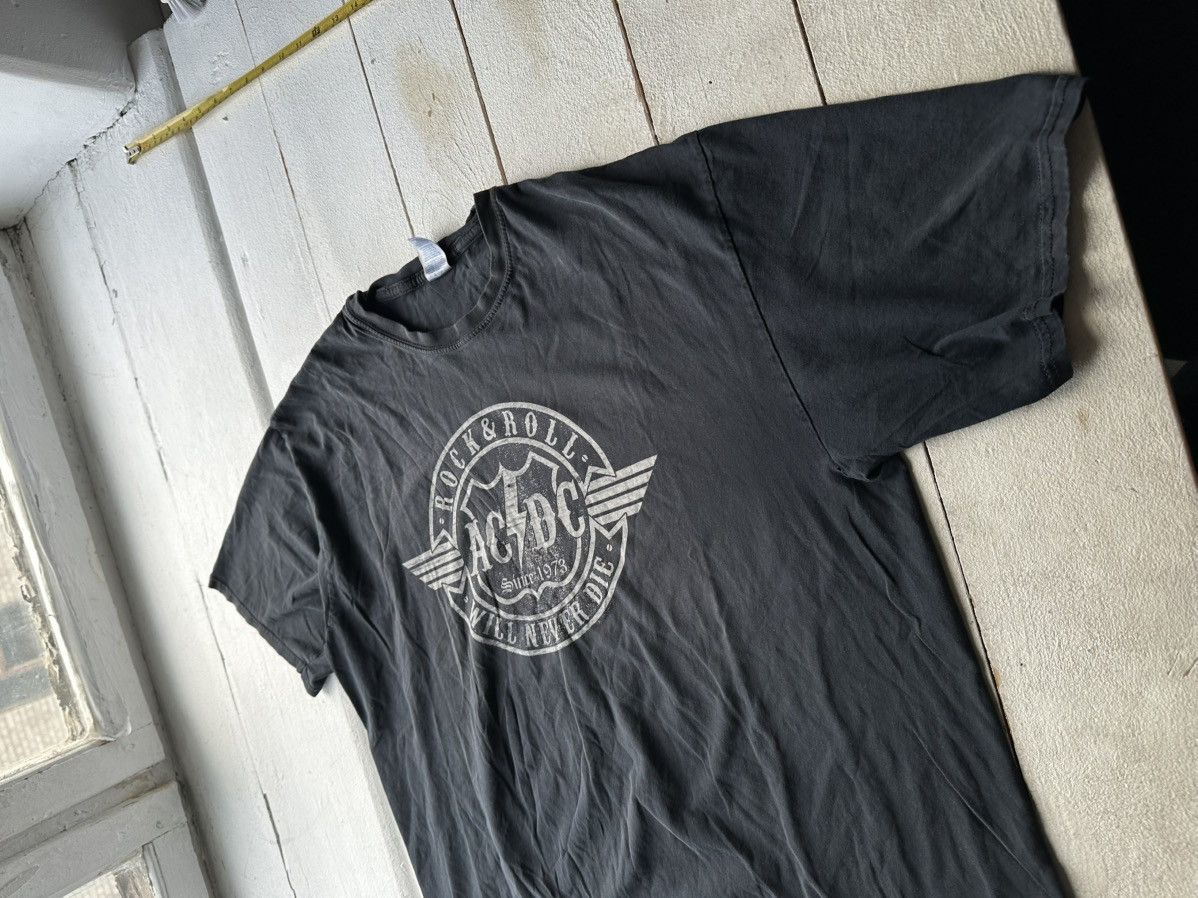 Band Tees 🚨The AC/DC BIG LOGO MEN XXL BLACK t-shirt ROCK BAND Size US XXL / EU 58 / 5 - 2 Thumbnail
