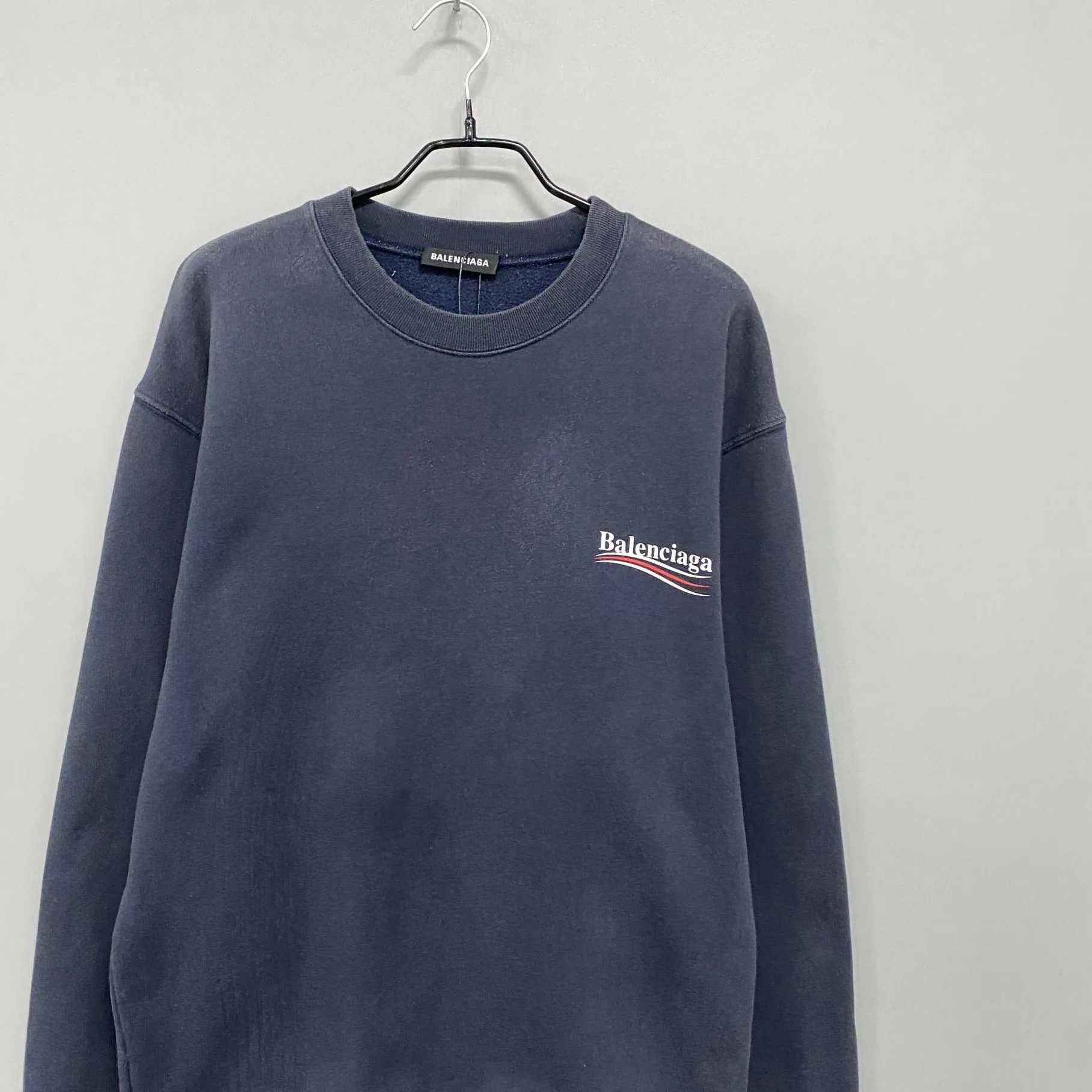 Balenciaga Balenciaga Classic Navy Coke Sweatshirt XS 95 New Size US XS / EU 42 / 0 - 2 Thumbnail
