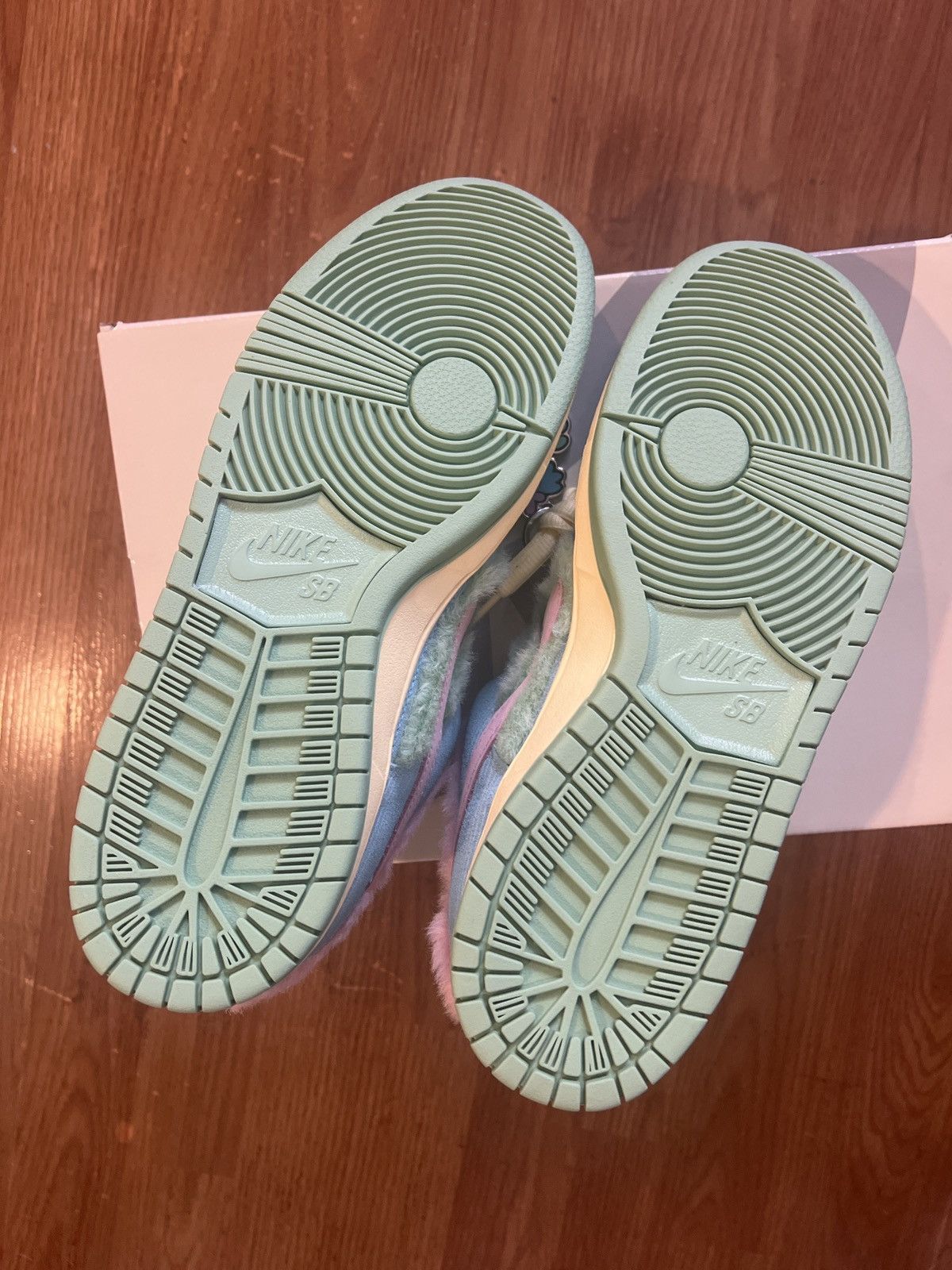 Girls Don't Cry × Nike Nike SB Verdy Visty dunk low Size US 9.5 / EU 42-43 - 6 Thumbnail