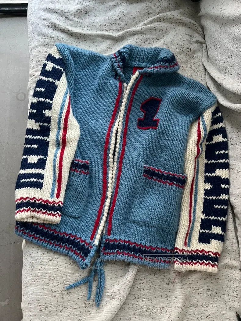Vivienne Westwood Vivienne Westwood size 00 Knitted Cardigan Size S / US 4 / IT 40 - 1 Thumbnail