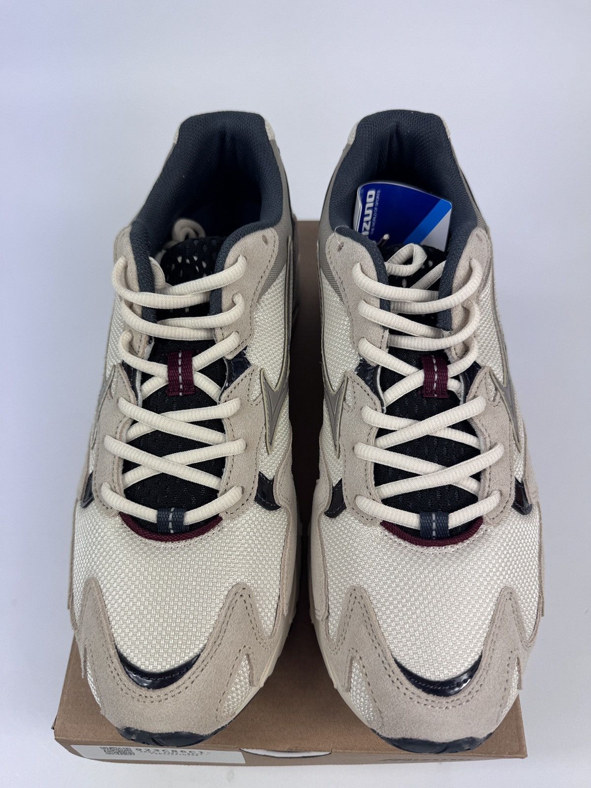 Mizuno WAVERIDER 10 SNEAKERS Size US 10 / EU 43 - 5 Thumbnail