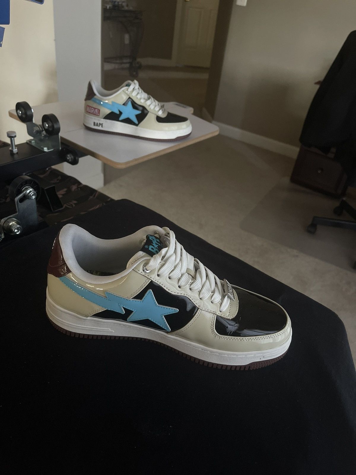 Bape × Marvel Comics Bape x Marvel Rocket Raccoon Bapesta Size US 9.5 / EU 42-43 - 5 Thumbnail