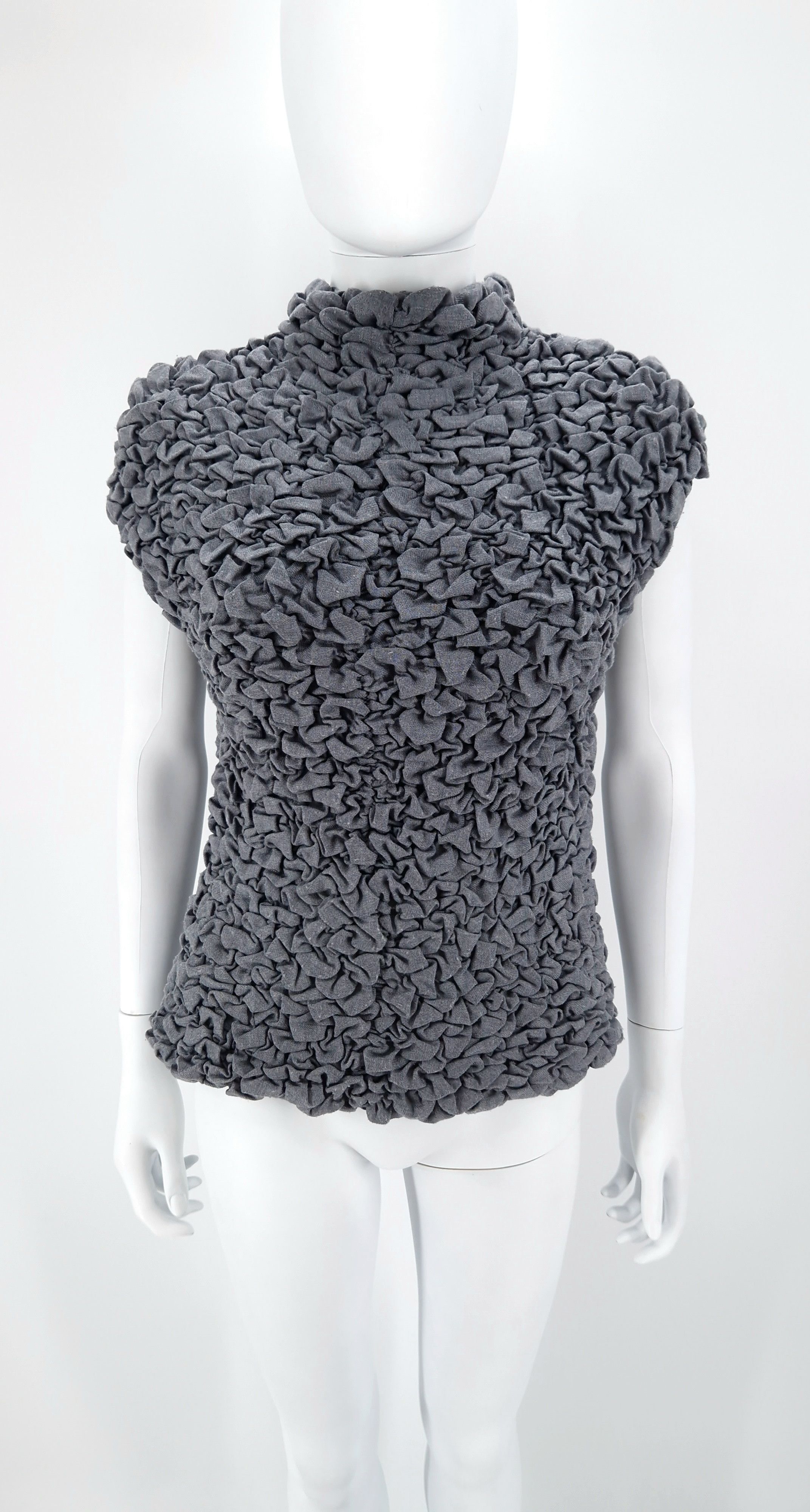 Alexander McQueen FW99 'The Overlook' Textured Top Size S / US 4 / IT 40 - 2 Thumbnail
