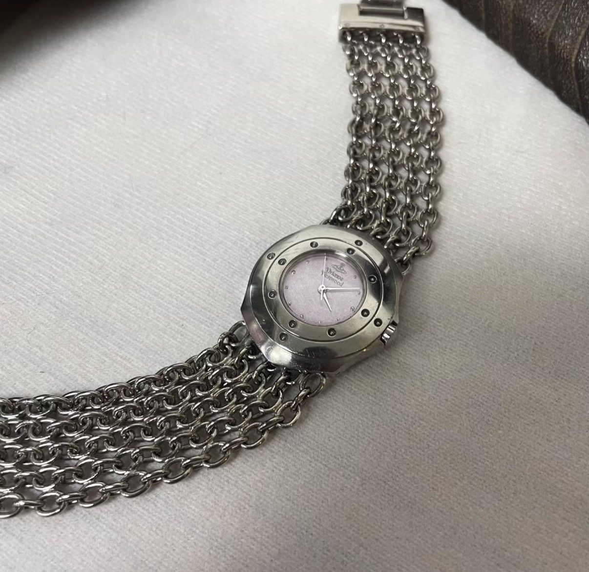 Vivienne Westwood Vivienne Westwood Chain Link Mother-of-Pearl Watch J29 Size ONE SIZE - 3 Thumbnail